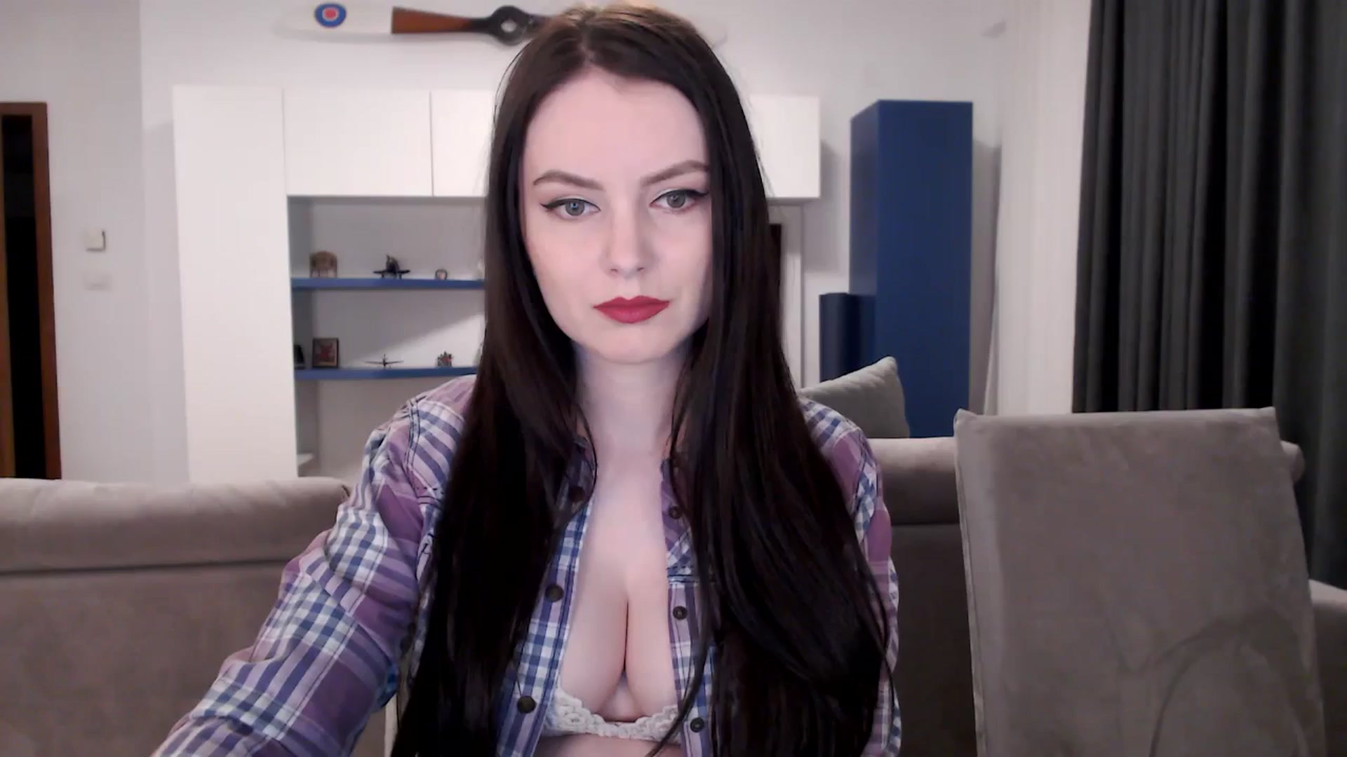 Gallery image thumbnail from Aryelle_'s myfreecams stream on, 05/15/2024, 21:18 image 4 of 20