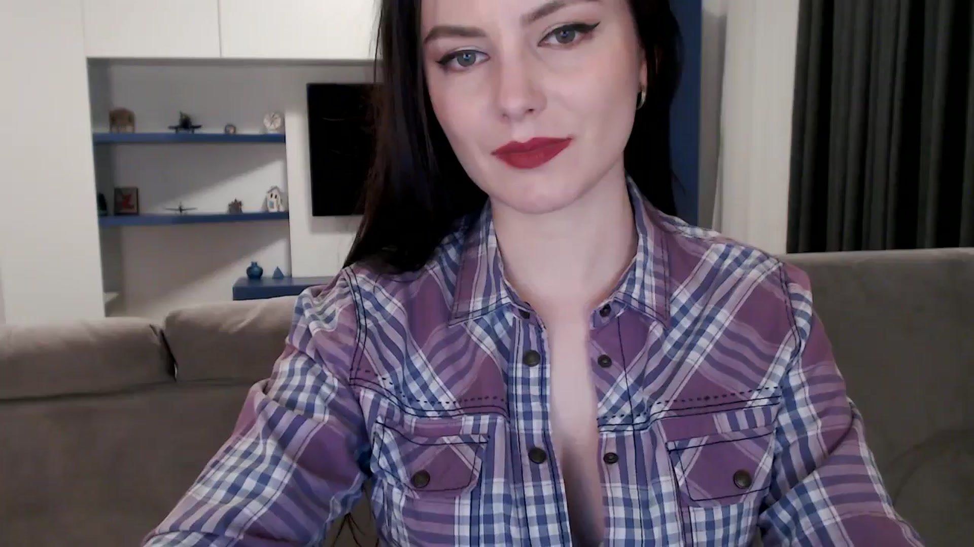 Gallery image thumbnail from Aryelle_'s myfreecams stream on, 05/16/2024, 24:07 image 17 of 20