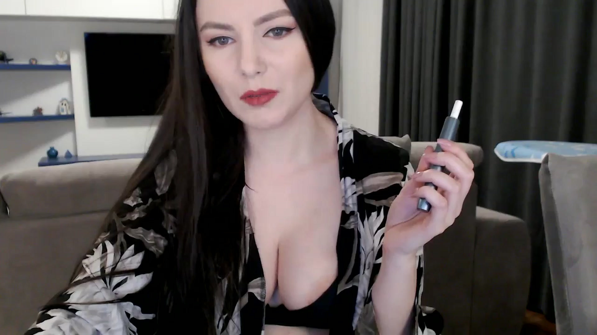 Gallery image thumbnail from Aryelle_'s myfreecams stream on, 05/17/2024, 21:34 image 18 of 20
