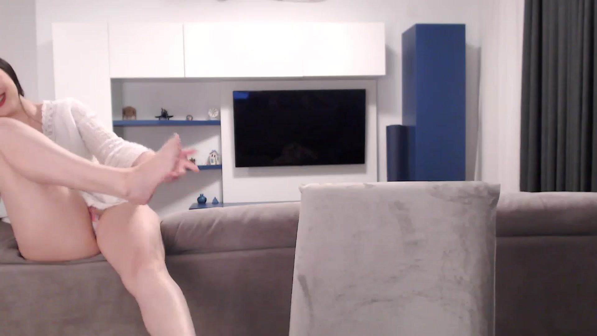 Gallery image thumbnail from Aryelle_'s myfreecams stream on, 05/21/2024, 21:19 image 18 of 20