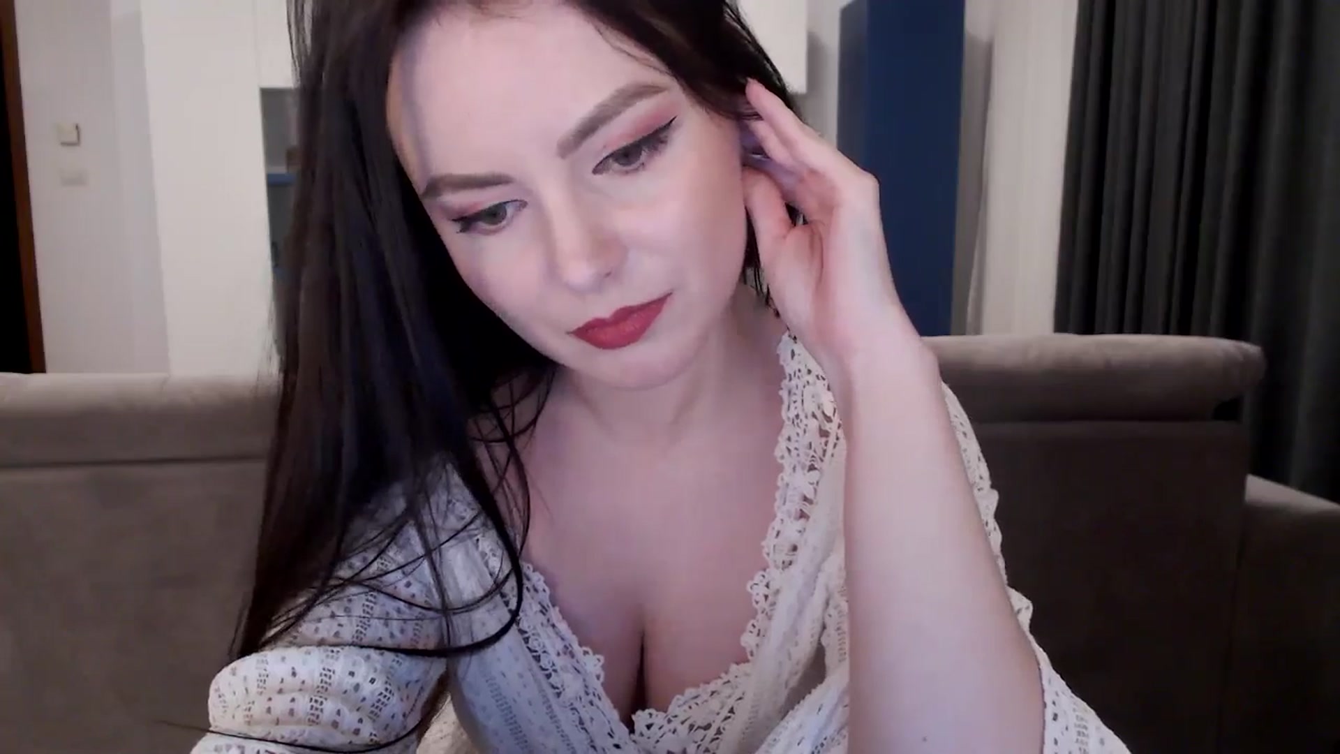 Gallery image thumbnail from Aryelle_'s myfreecams stream on, 05/21/2024, 23:28 image 15 of 20