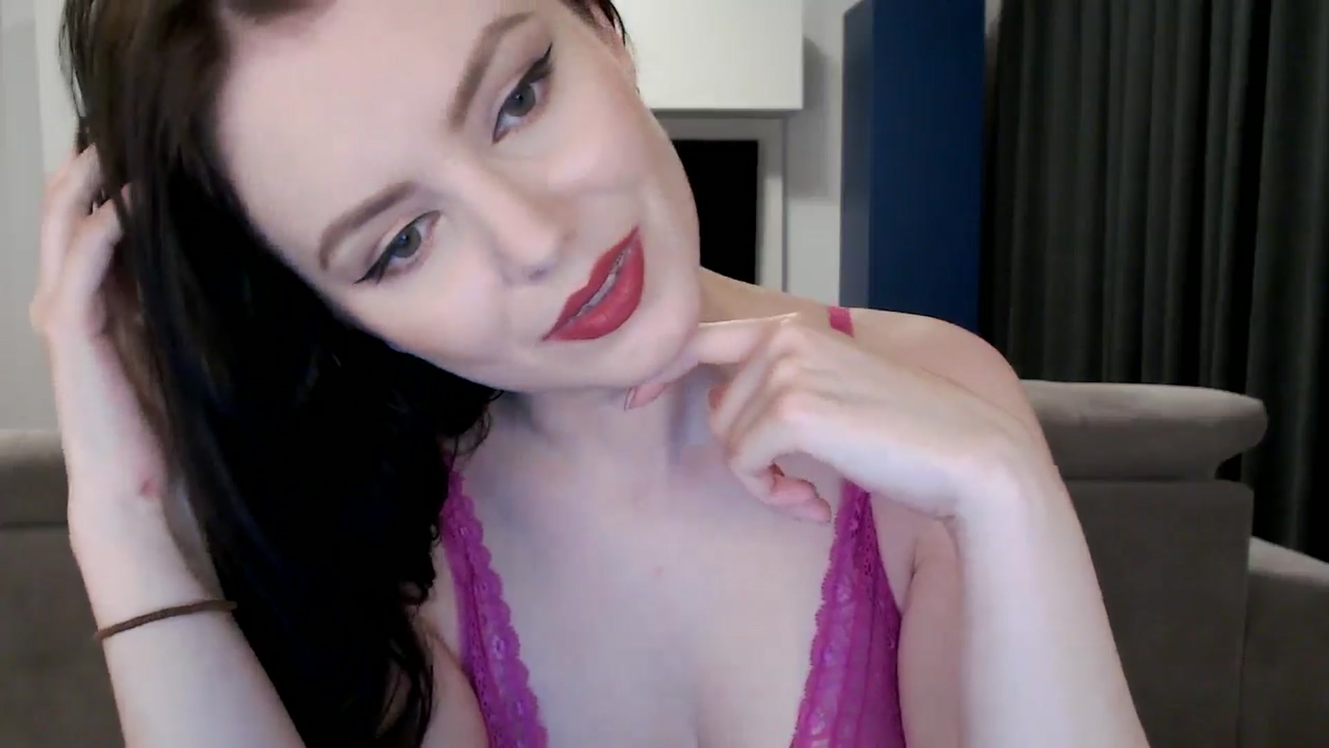Gallery image thumbnail from Aryelle_'s myfreecams stream on, 06/10/2024, 20:28 image 17 of 20