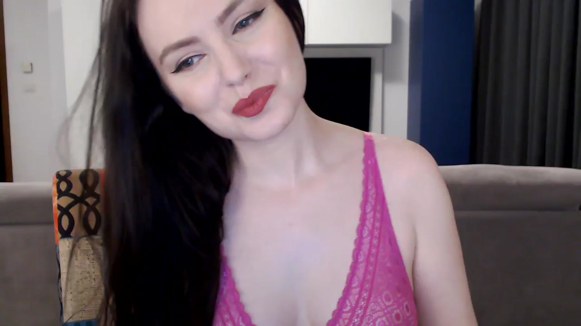 Gallery image thumbnail from Aryelle_'s myfreecams stream on, 06/10/2024, 20:28 image 1 of 20