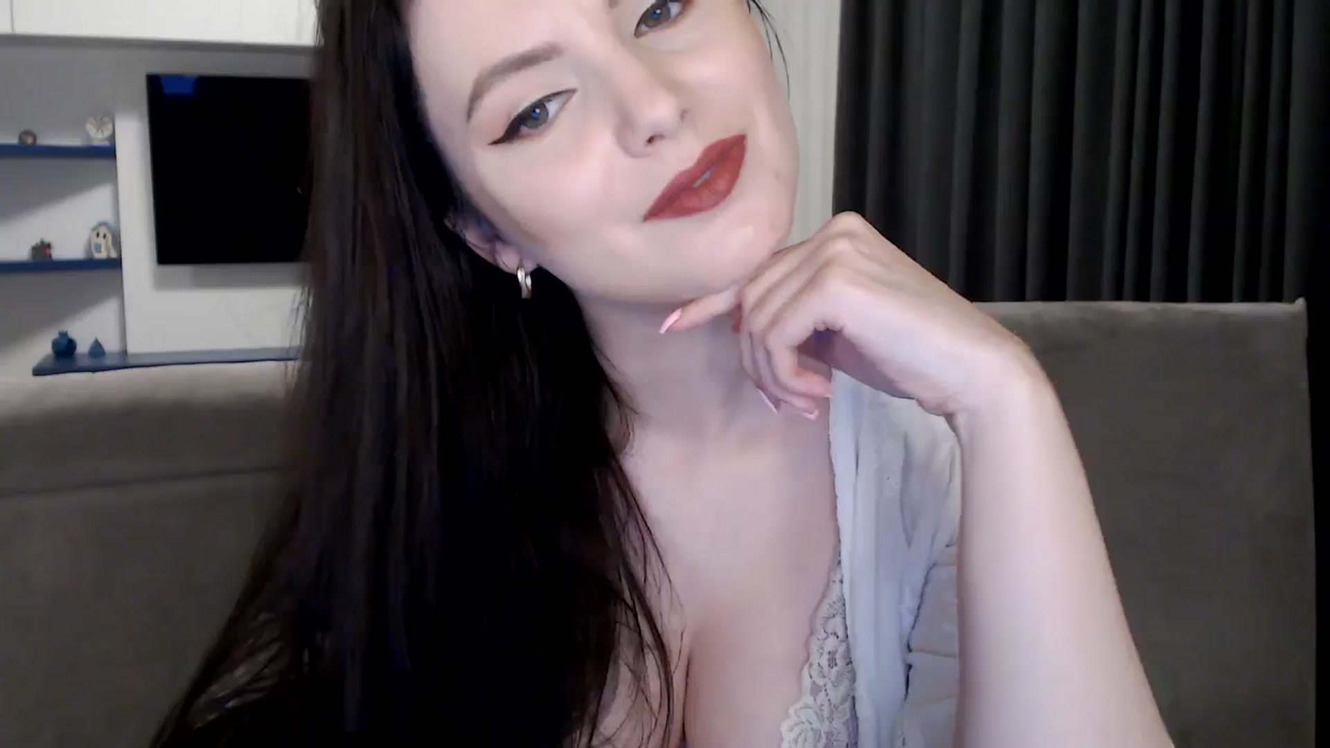 Gallery image thumbnail from Aryelle_'s myfreecams stream on, 07/08/2024, 22:33 image 16 of 20
