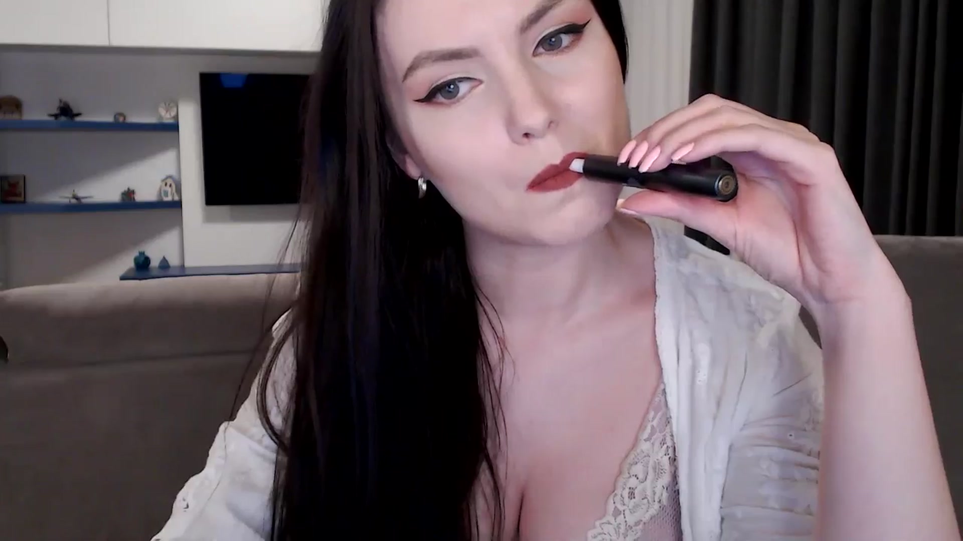 Gallery image thumbnail from Aryelle_'s myfreecams stream on, 07/09/2024, 24:12 image 3 of 20