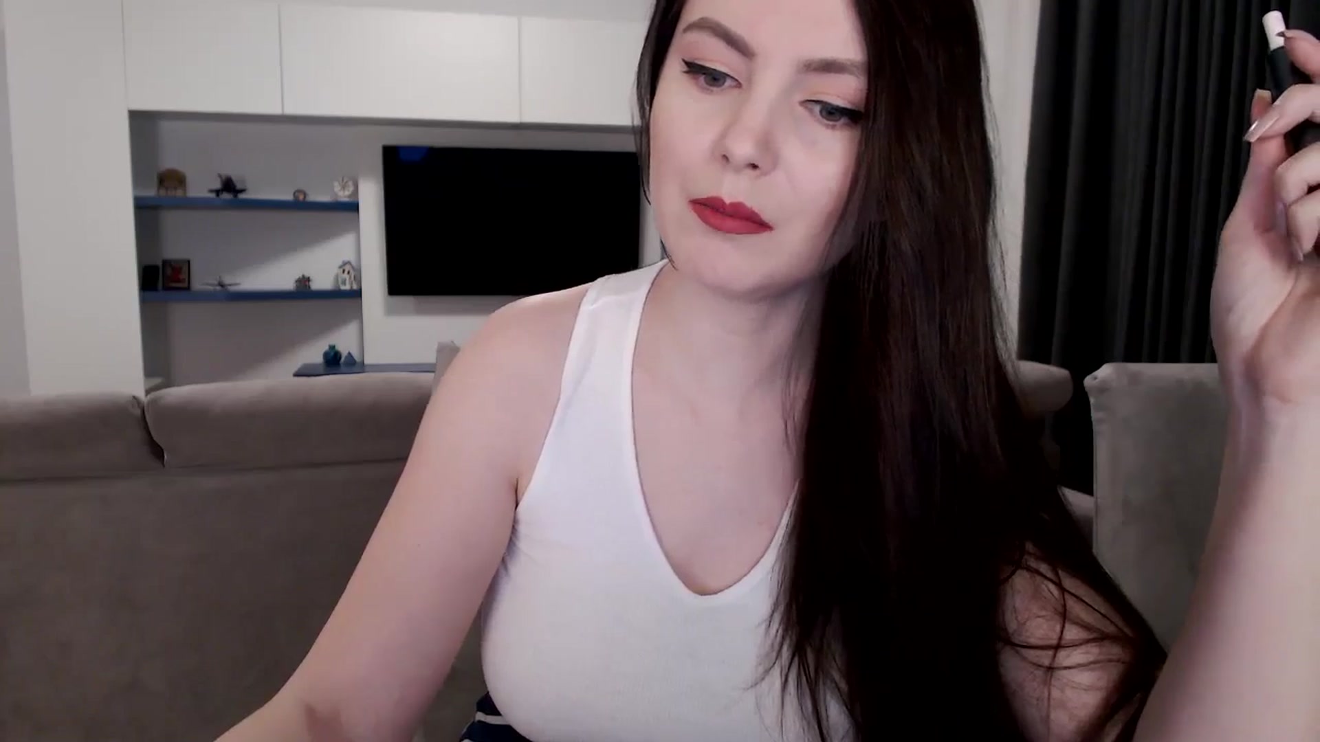 Gallery image thumbnail from Aryelle_'s myfreecams stream on, 08/26/2024, 21:26 image 3 of 20