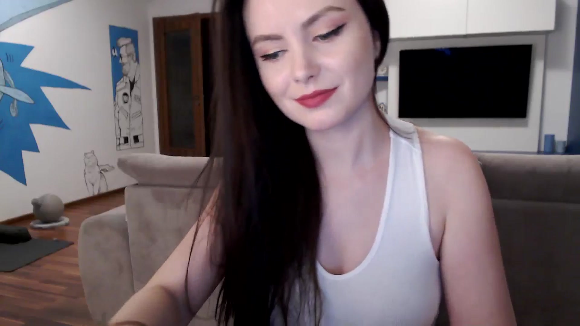 Gallery image thumbnail from Aryelle_'s myfreecams stream on, 08/27/2024, 24:31 image 11 of 20