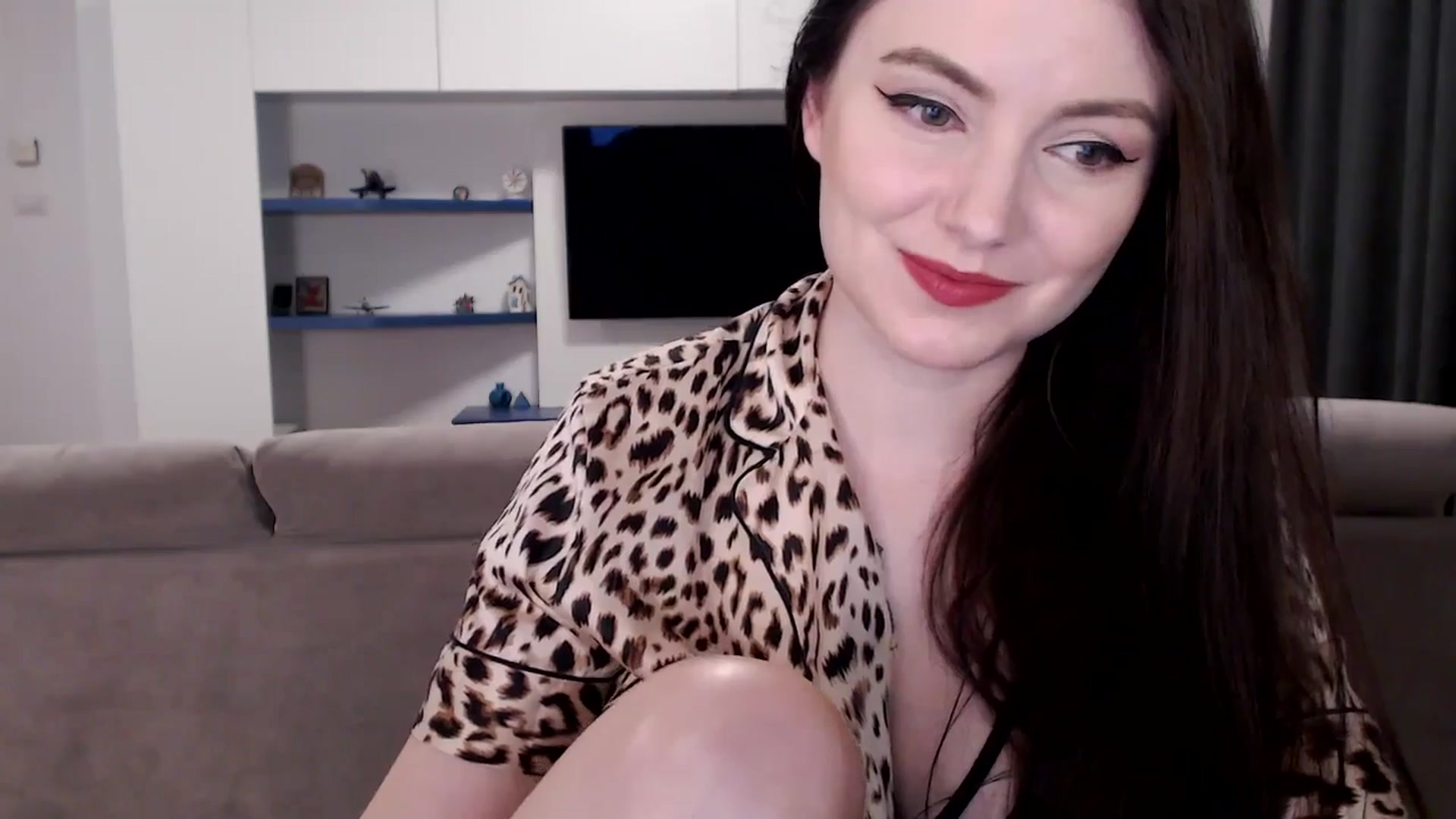 Gallery image thumbnail from Aryelle_'s myfreecams stream on, 08/27/2024, 23:57 image 11 of 20