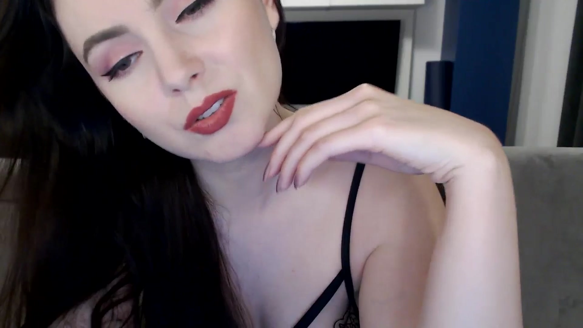 Gallery image thumbnail from Aryelle_'s myfreecams stream on, 09/10/2024, 01:07 image 2 of 20