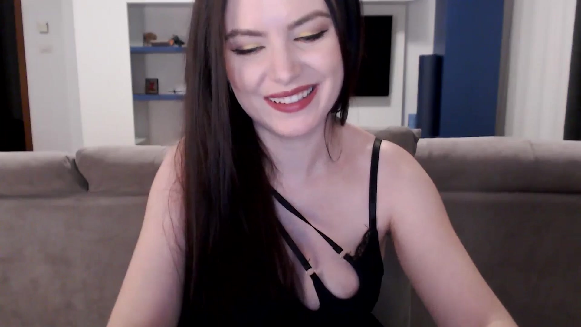 Gallery image thumbnail from Aryelle_'s myfreecams stream on, 09/17/2024, 04:53 image 12 of 20
