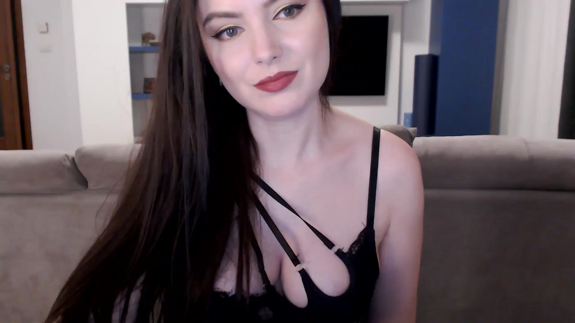 Gallery image thumbnail from Aryelle_'s myfreecams stream on, 09/17/2024, 04:53 image 9 of 20