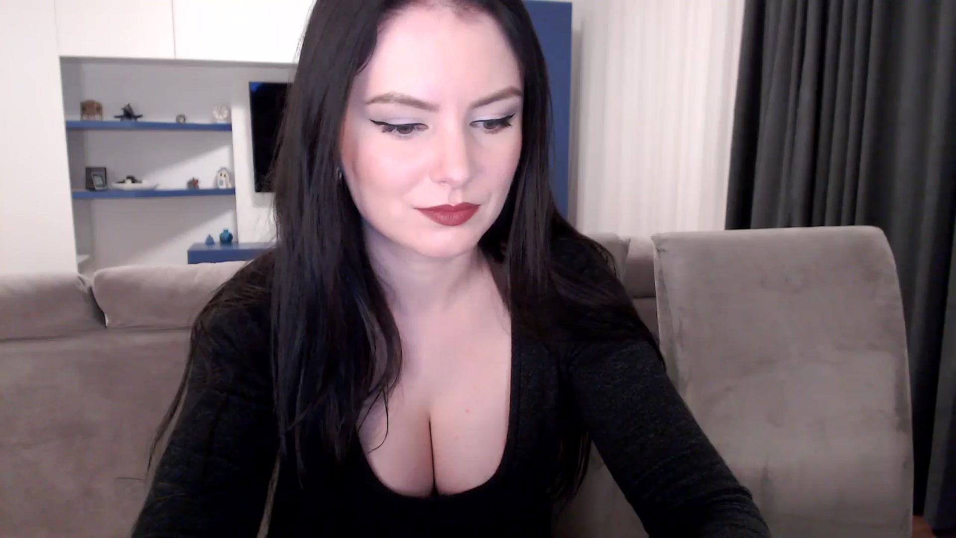 Gallery image thumbnail from Aryelle_'s myfreecams stream on, 10/18/2024, 22:48 image 17 of 20