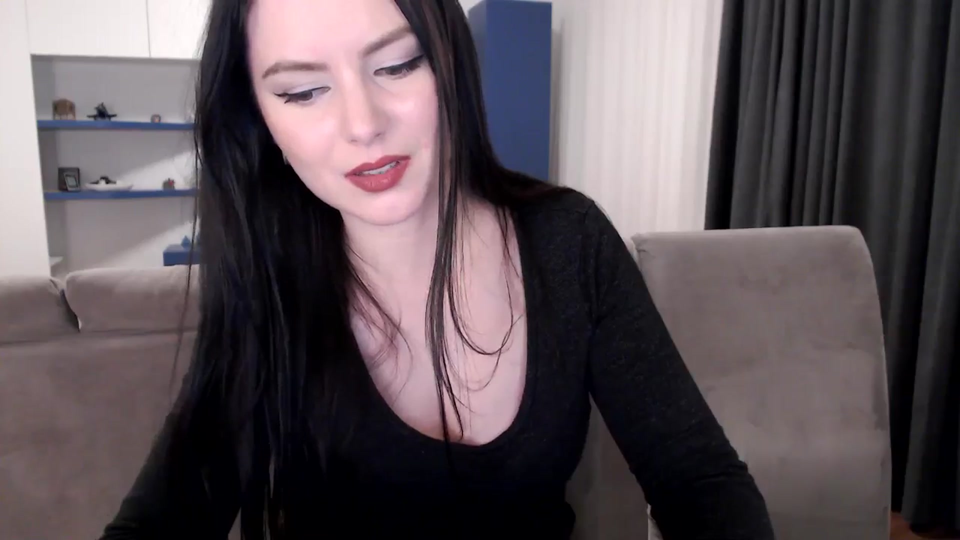 Gallery image thumbnail from Aryelle_'s myfreecams stream on, 10/19/2024, 24:00 image 9 of 20