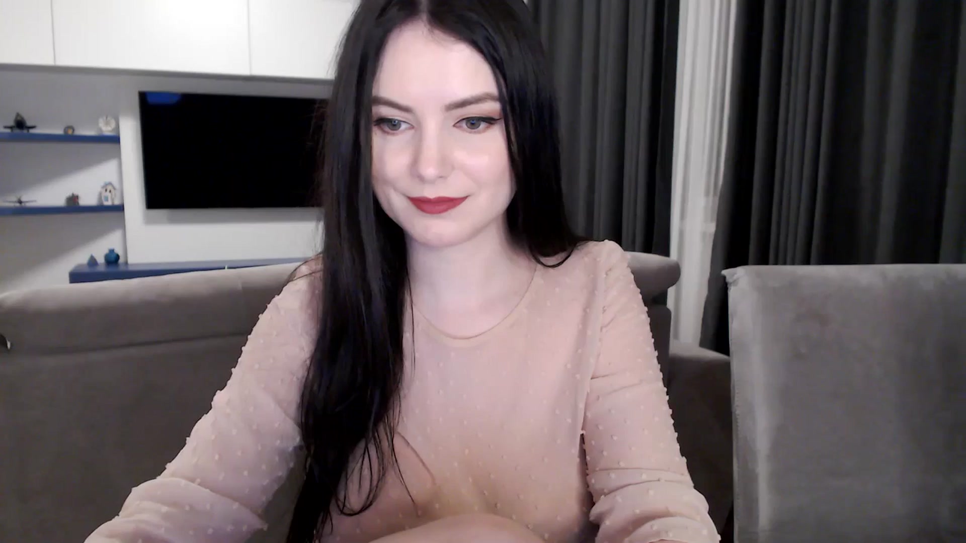 Gallery image thumbnail from Aryelle_'s myfreecams stream on, 10/29/2024, 03:02 image 11 of 20