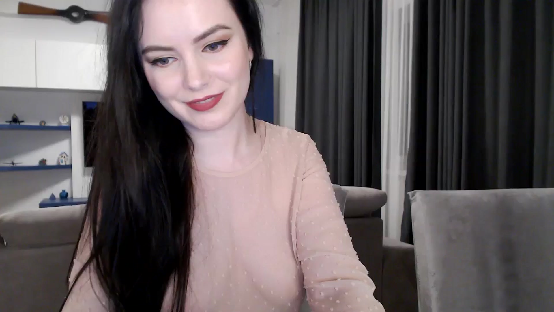 Gallery image thumbnail from Aryelle_'s myfreecams stream on, 10/29/2024, 03:02 image 15 of 20