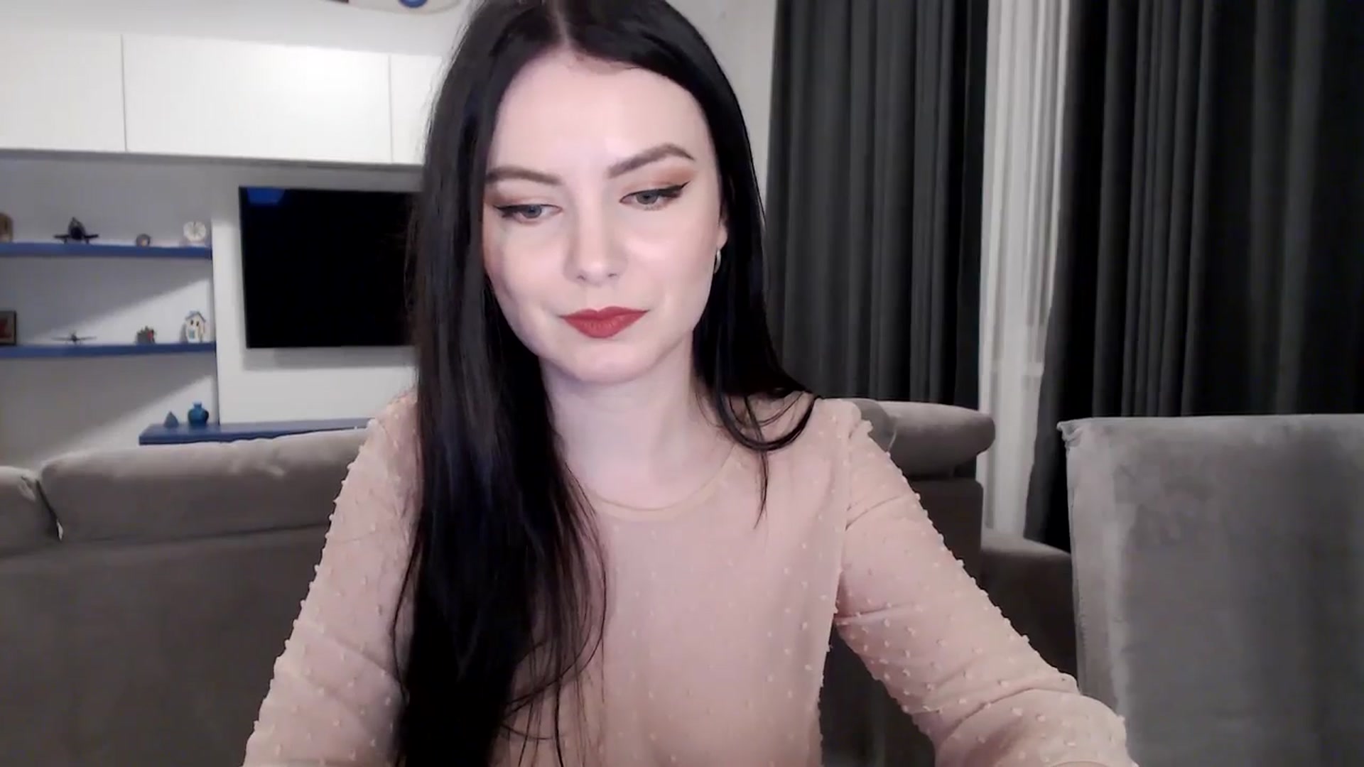 Gallery image thumbnail from Aryelle_'s myfreecams stream on, 10/29/2024, 03:02 image 7 of 20