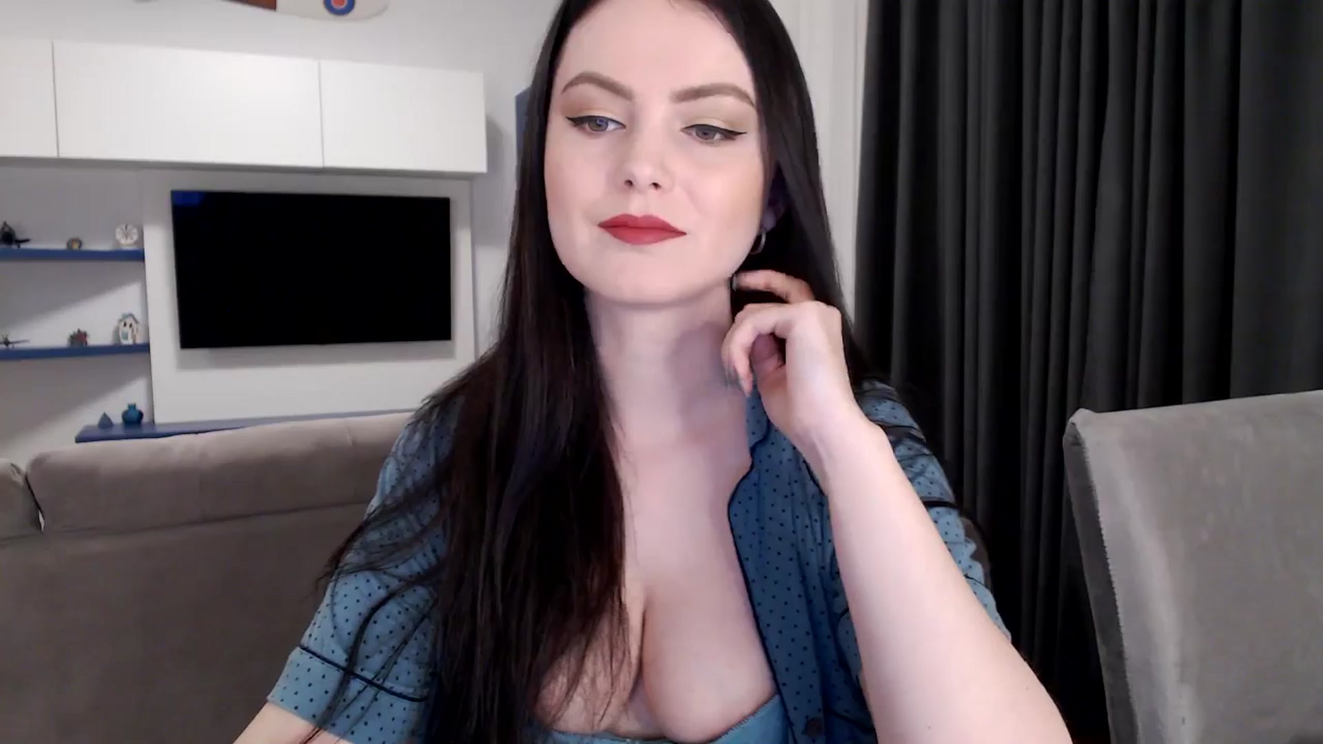Gallery image thumbnail from Aryelle_'s myfreecams stream on, 11/03/2024, 23:31 image 3 of 20