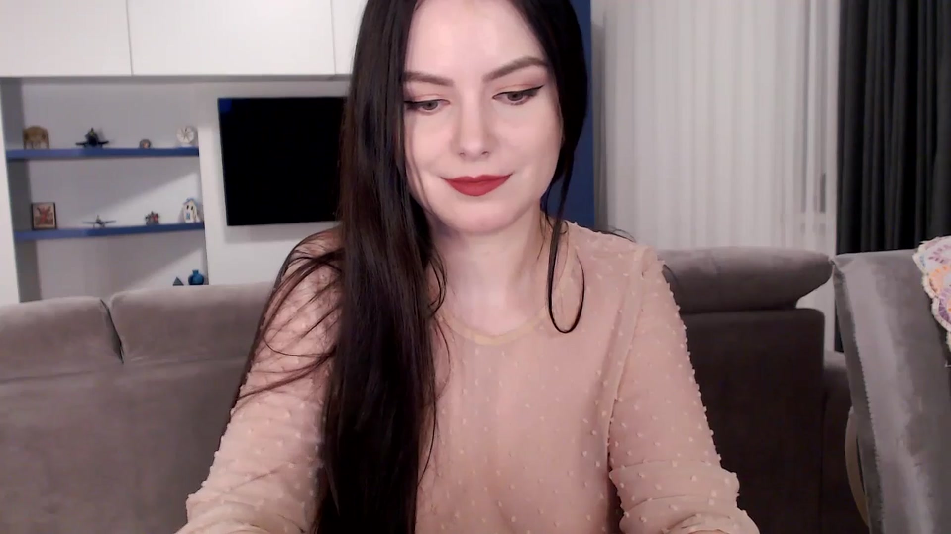 Gallery image thumbnail from Aryelle_'s myfreecams stream on, 11/14/2024, 01:25 image 18 of 20