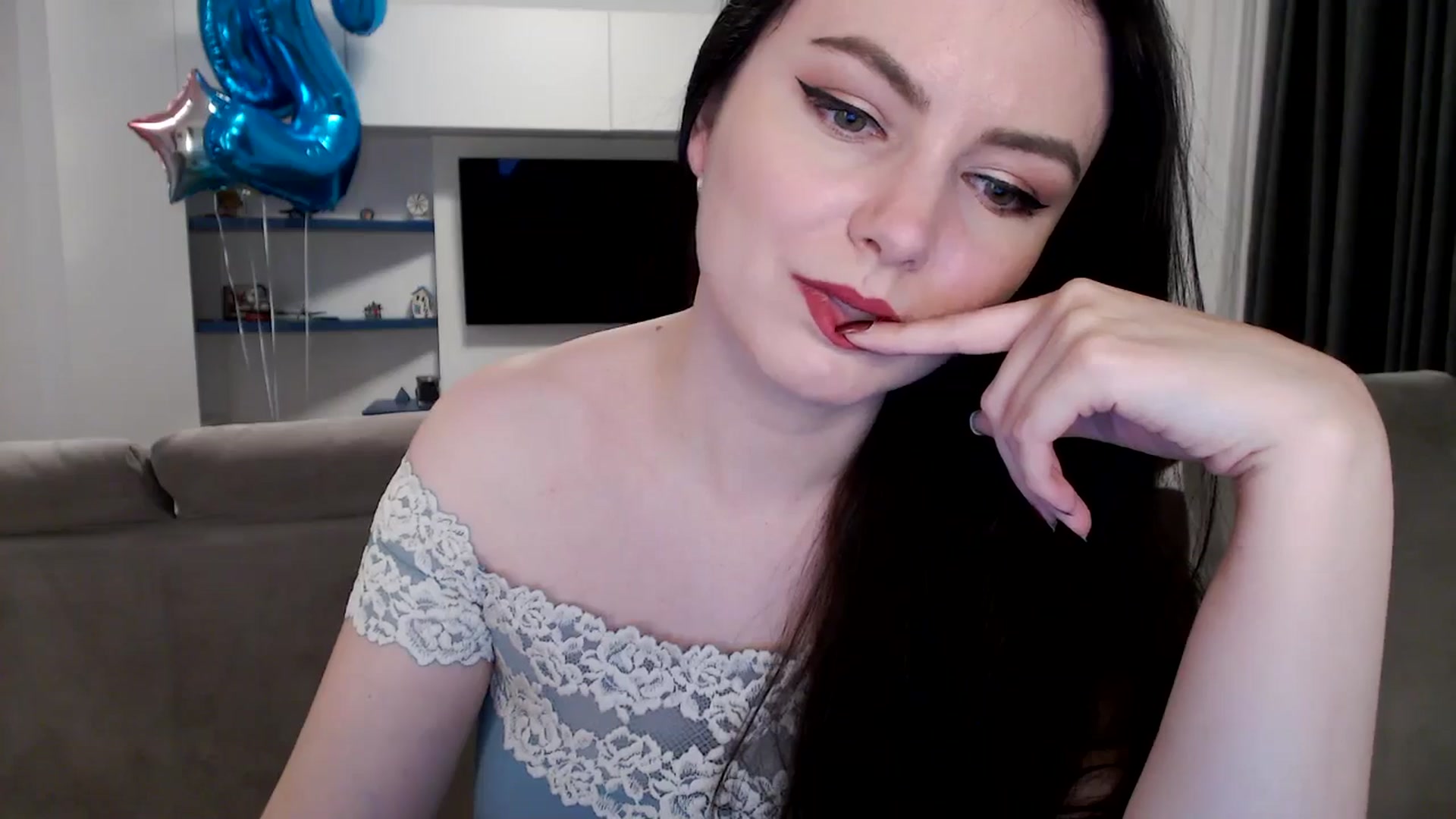 Gallery image thumbnail from Aryelle_'s myfreecams stream on, 12/02/2024, 02:13 image 5 of 20