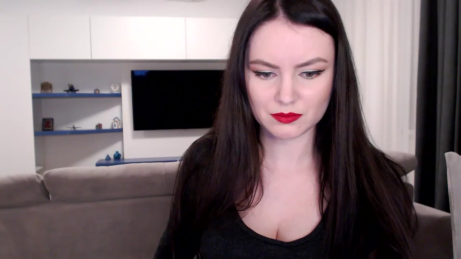 Gallery image thumbnail from Aryelle_'s myfreecams stream on, 12/12/2024, 24:31 image 6 of 20
