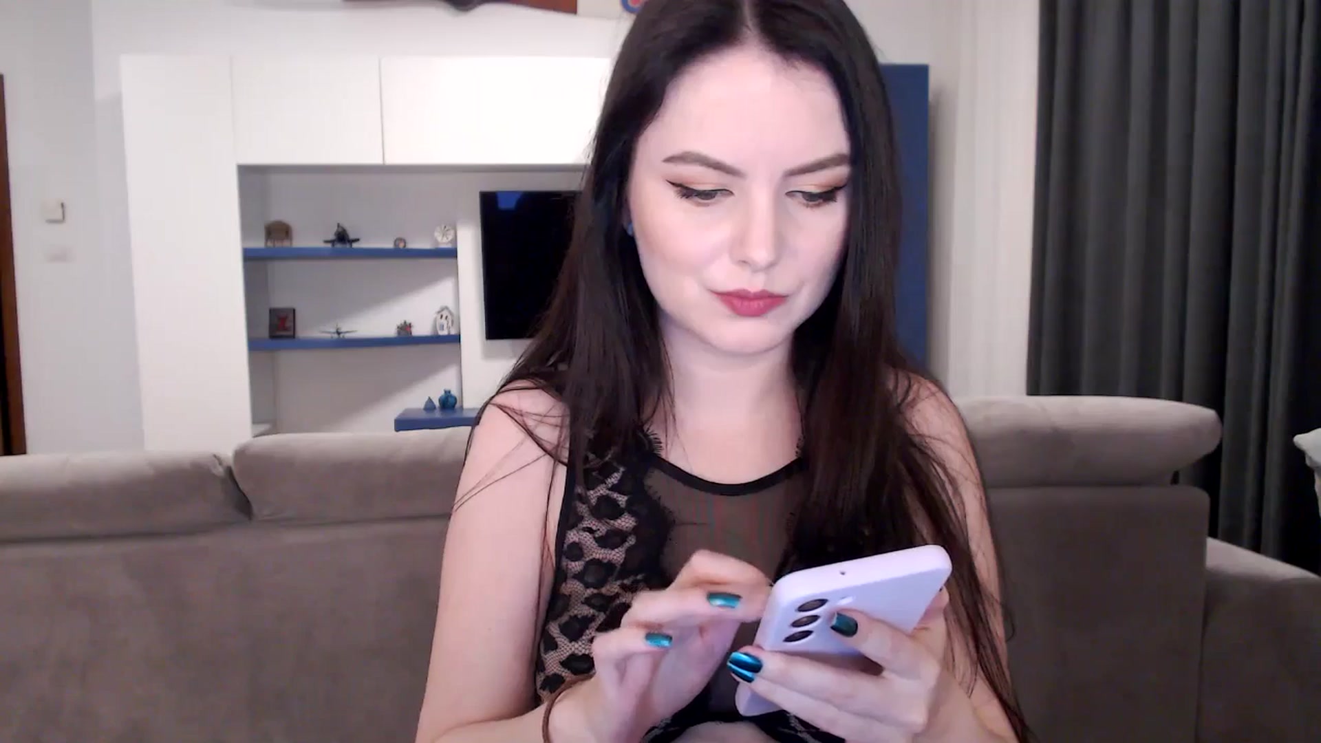 Gallery image thumbnail from Aryelle_'s myfreecams stream on, 12/18/2024, 23:31 image 15 of 20