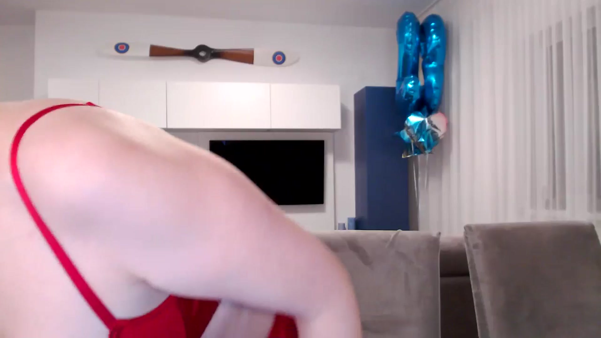 Gallery image thumbnail from Aryelle_'s myfreecams stream on, 12/24/2024, 22:32 image 17 of 20