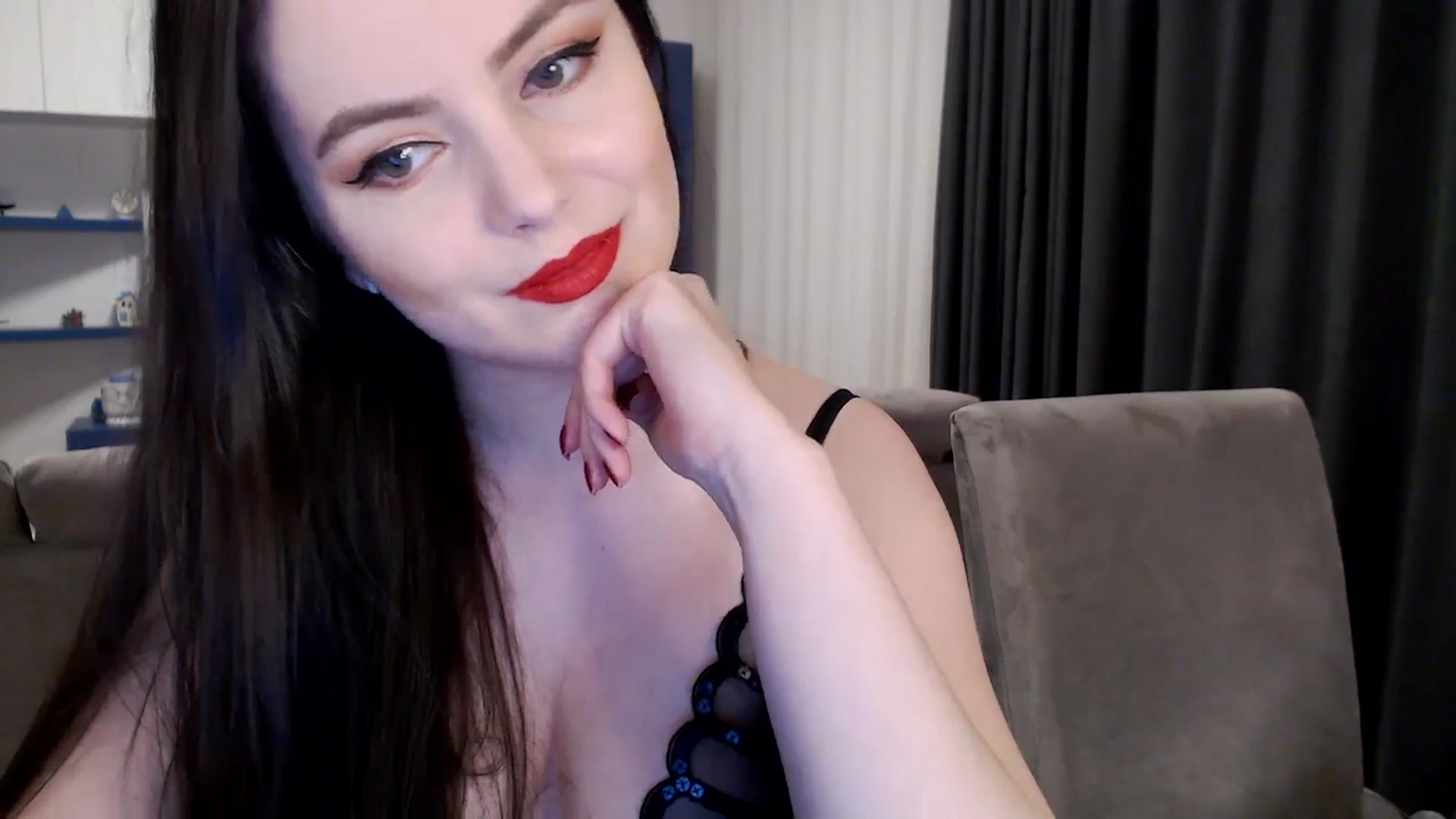 Gallery image thumbnail from Aryelle_'s myfreecams stream on, 12/27/2024, 23:42 image 17 of 20
