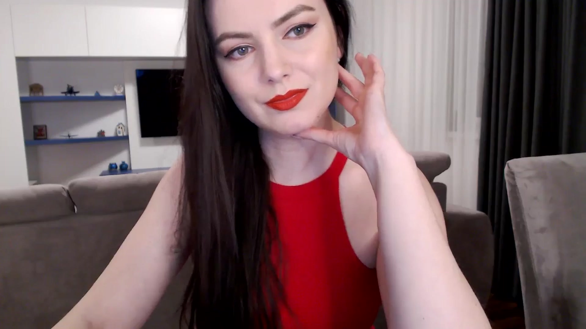 Gallery image thumbnail from Aryelle_'s myfreecams stream on, 12/29/2024, 24:06 image 6 of 20
