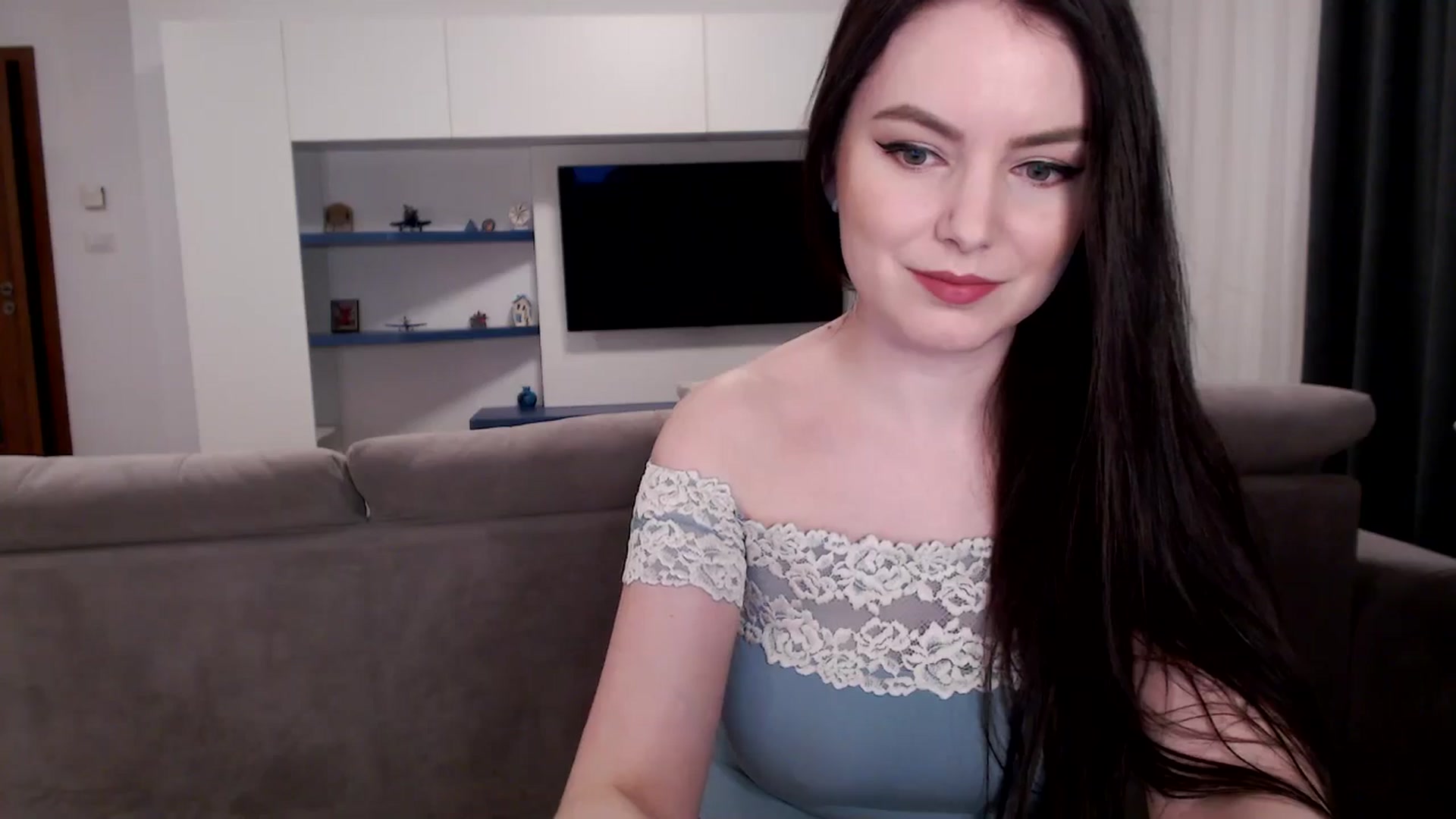 Gallery image thumbnail from Aryelle_'s myfreecams stream on, 01/13/2025, 21:16 image 11 of 20