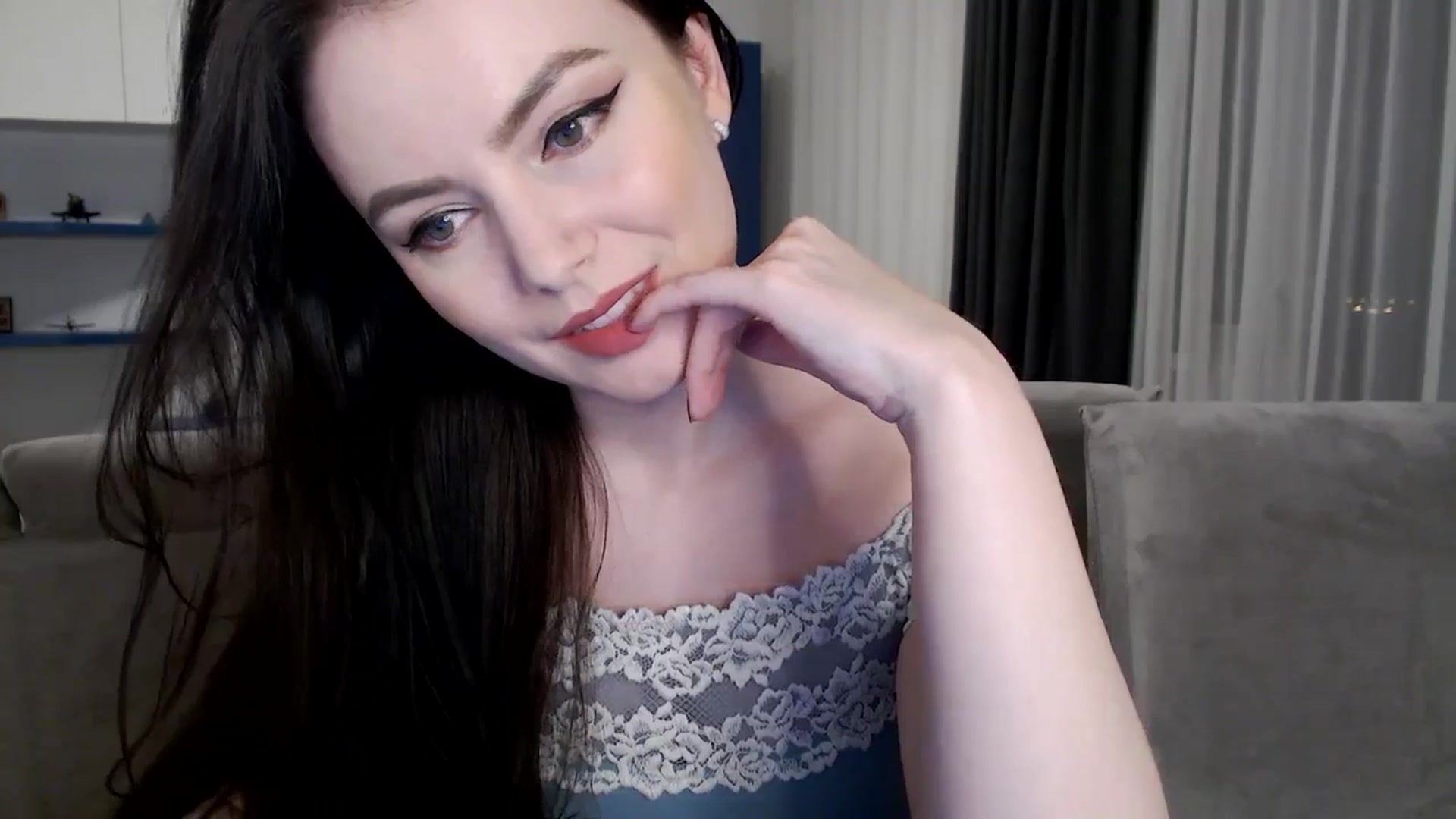 Gallery image thumbnail from Aryelle_'s myfreecams stream on, 01/13/2025, 21:16 image 6 of 20