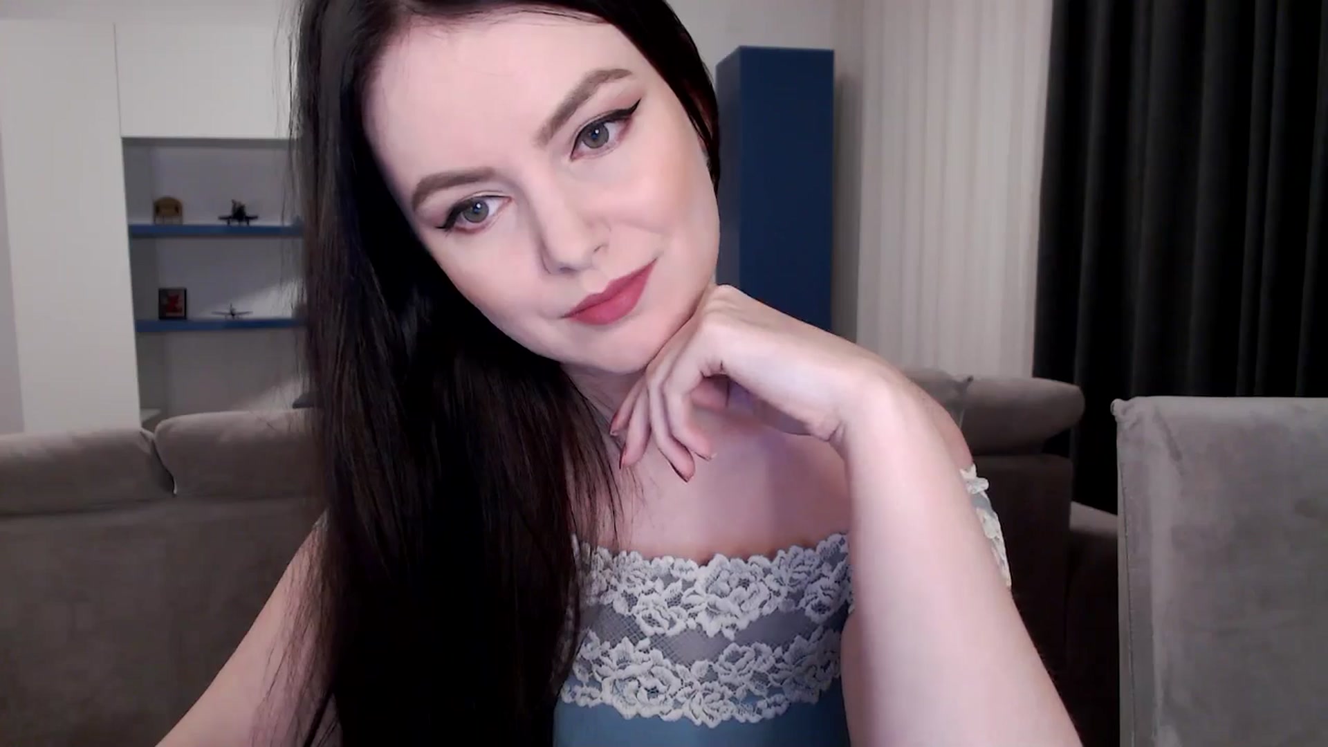 Gallery image thumbnail from Aryelle_'s myfreecams stream on, 01/13/2025, 23:38 image 3 of 20