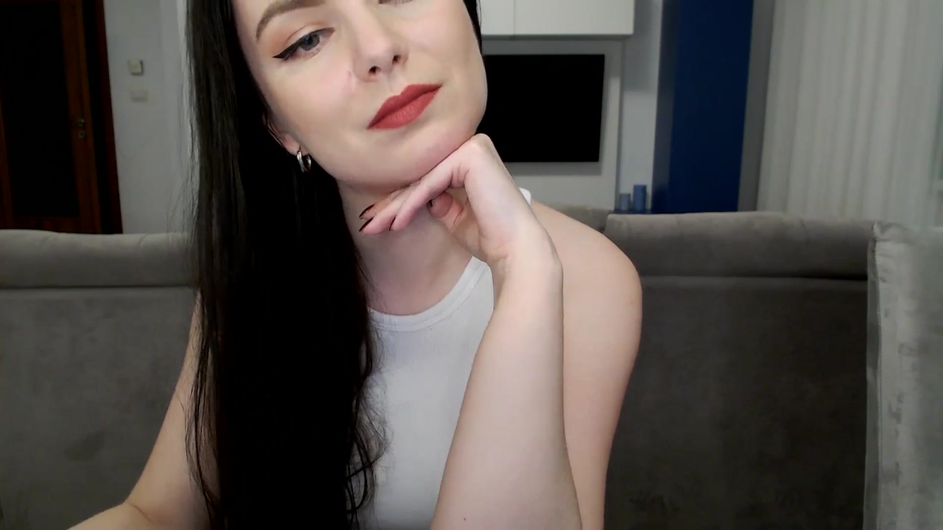 Gallery image thumbnail from Aryelle_'s myfreecams stream on, 01/29/2025, 24:30 image 11 of 20