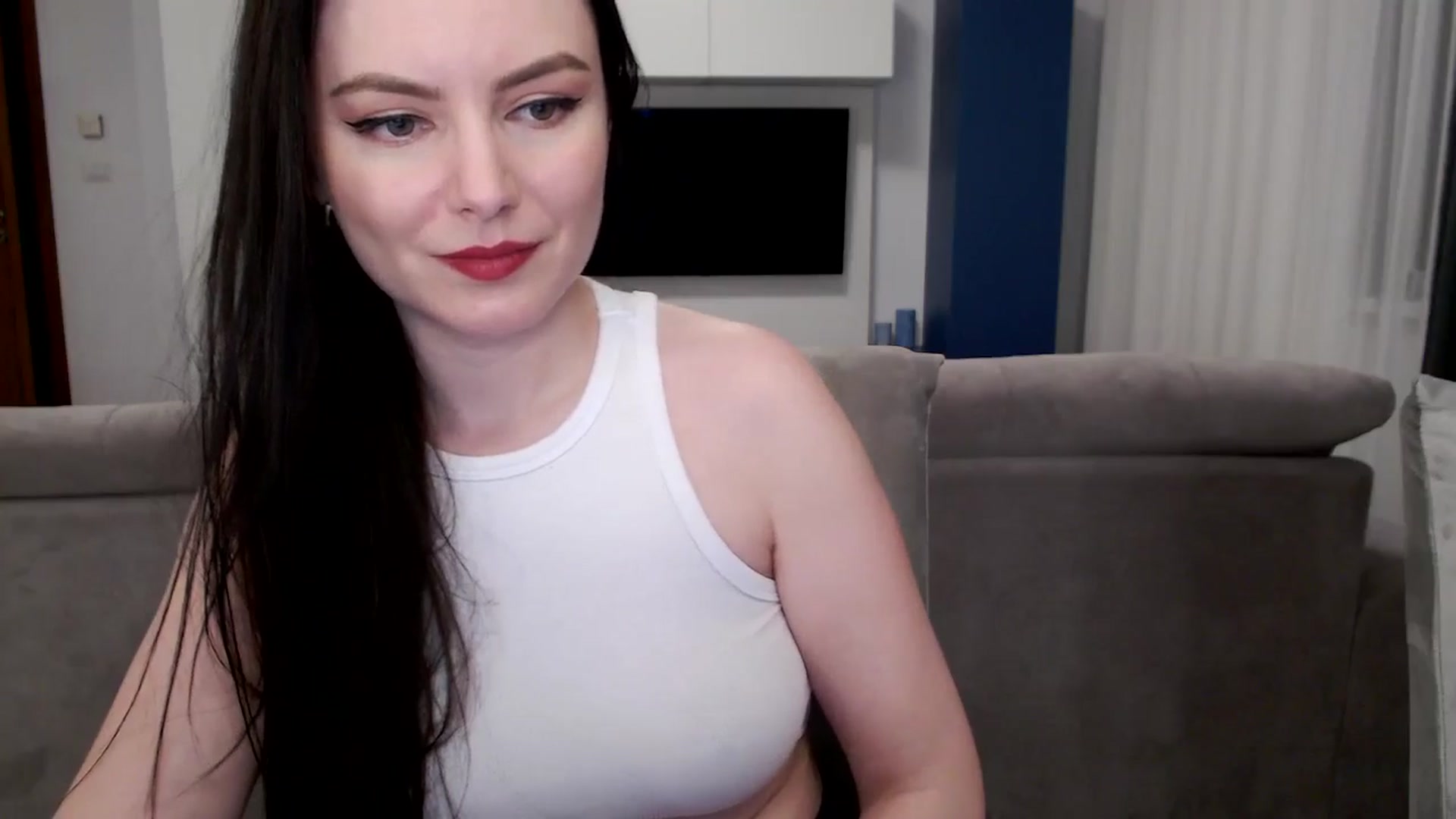 Gallery image thumbnail from Aryelle_'s myfreecams stream on, 01/29/2025, 24:30 image 6 of 20
