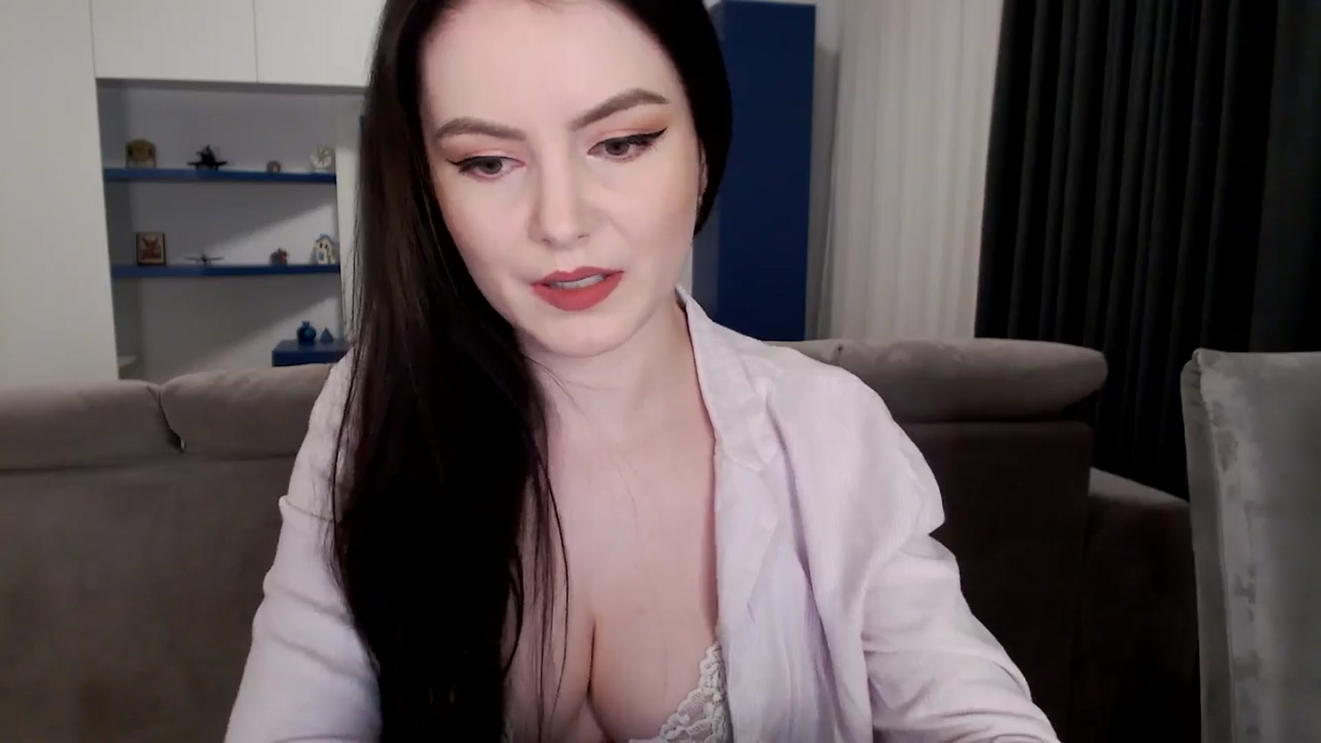 Gallery image thumbnail from Aryelle_'s myfreecams stream on, 02/04/2025, 23:01 image 18 of 20