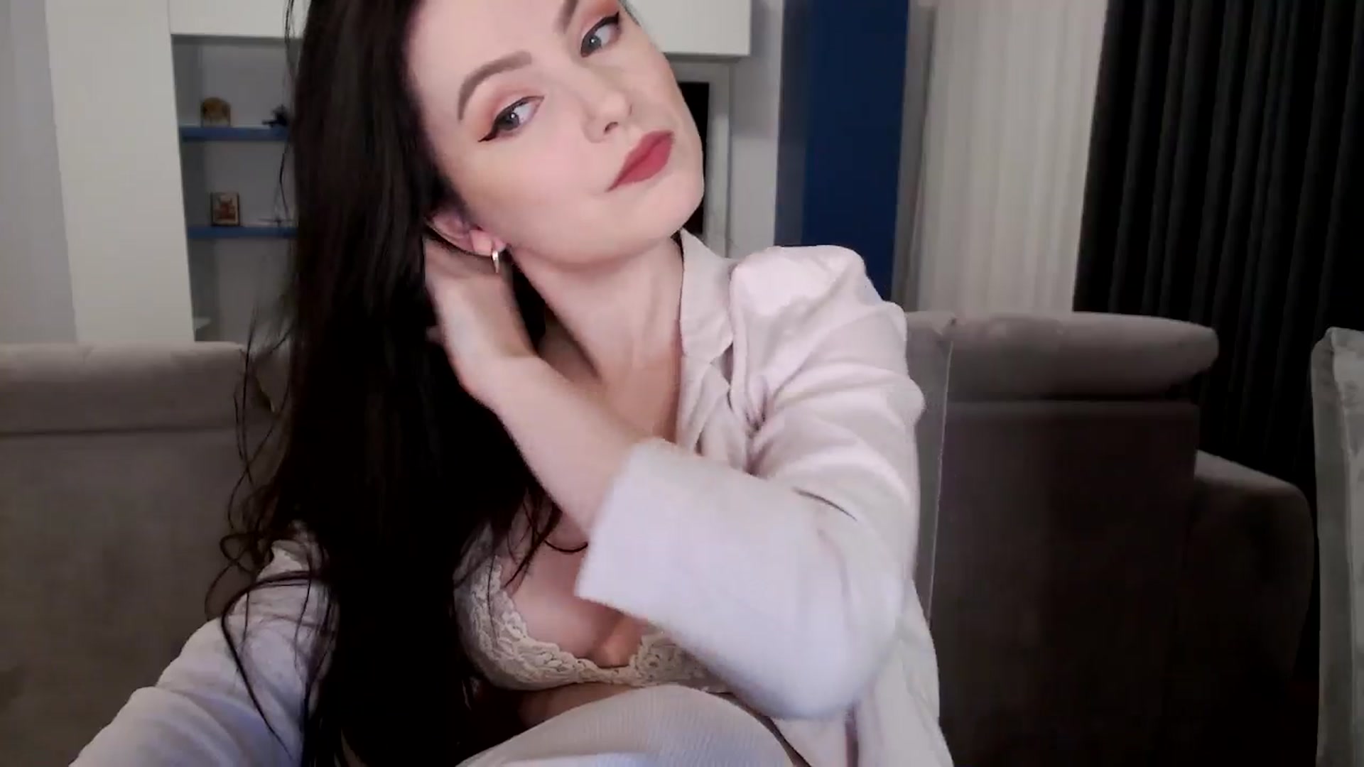 Gallery image thumbnail from Aryelle_'s myfreecams stream on, 02/04/2025, 23:01 image 11 of 20