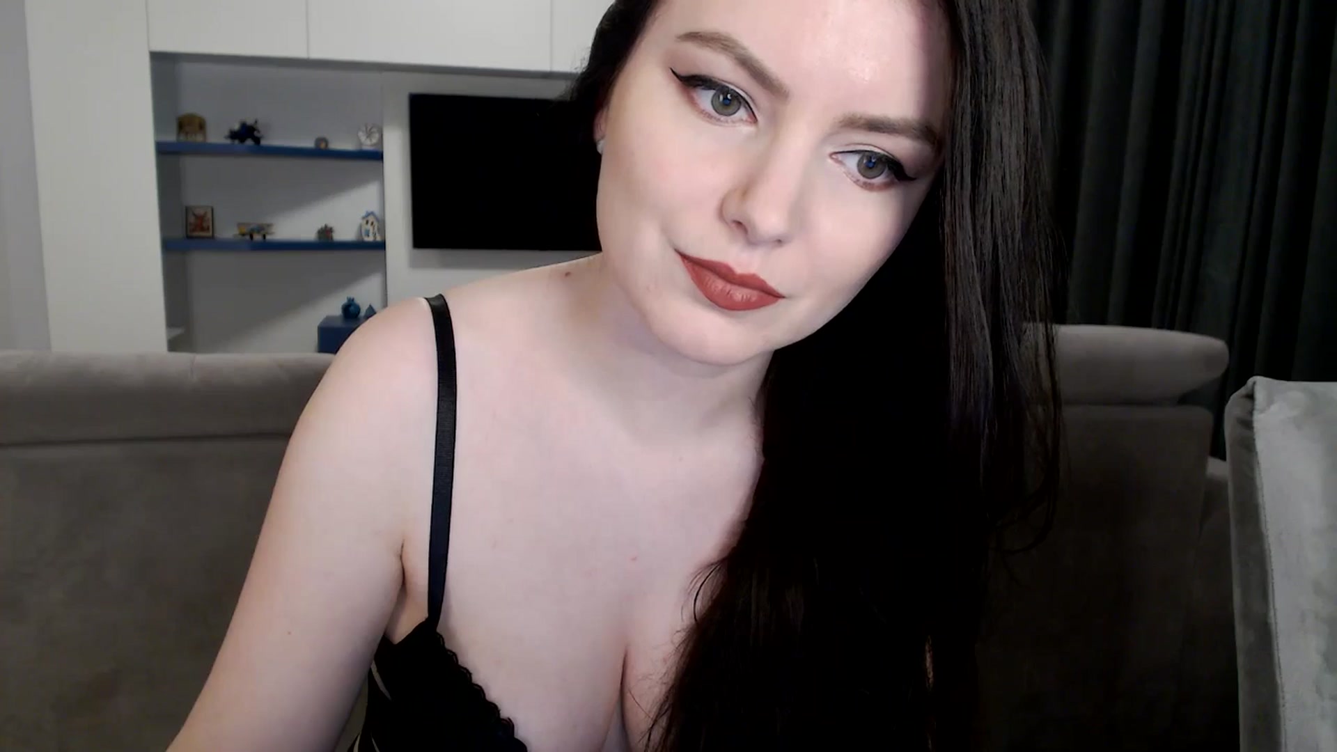 Gallery image thumbnail from Aryelle_'s myfreecams stream on, 02/20/2025, 24:02 image 17 of 20