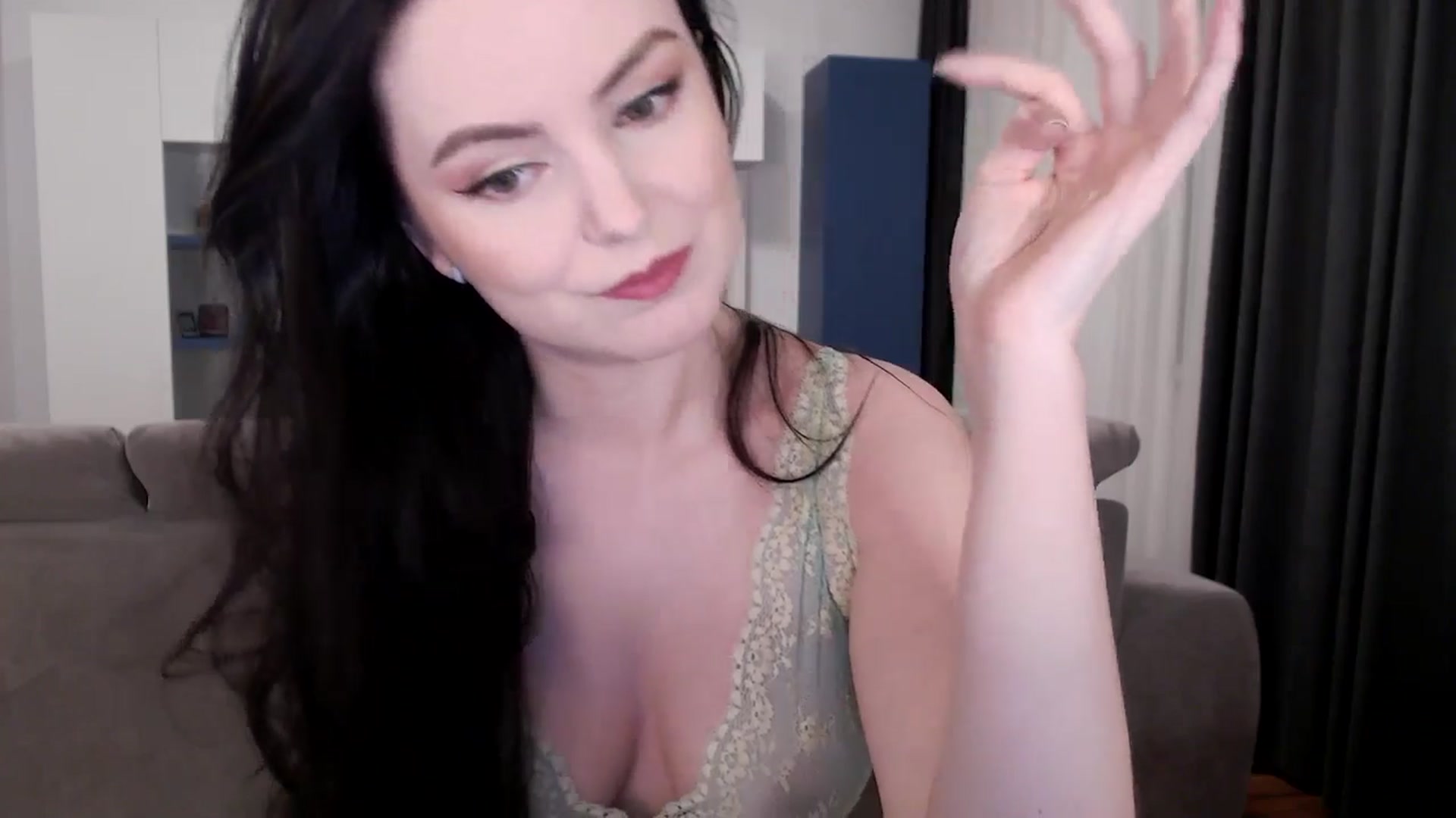 Gallery image thumbnail from Aryelle_'s myfreecams stream on, 07/14/2025, 22:24 image 16 of 20