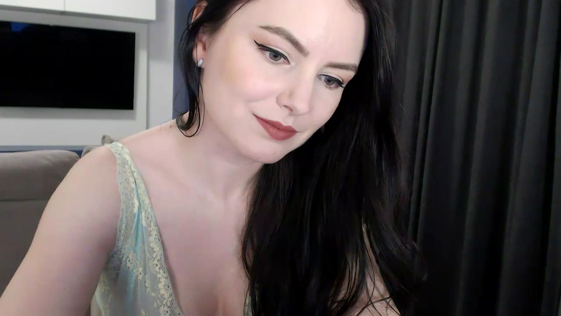 Gallery image thumbnail from Aryelle_'s myfreecams stream on, 07/15/2025, 01:11 image 19 of 20