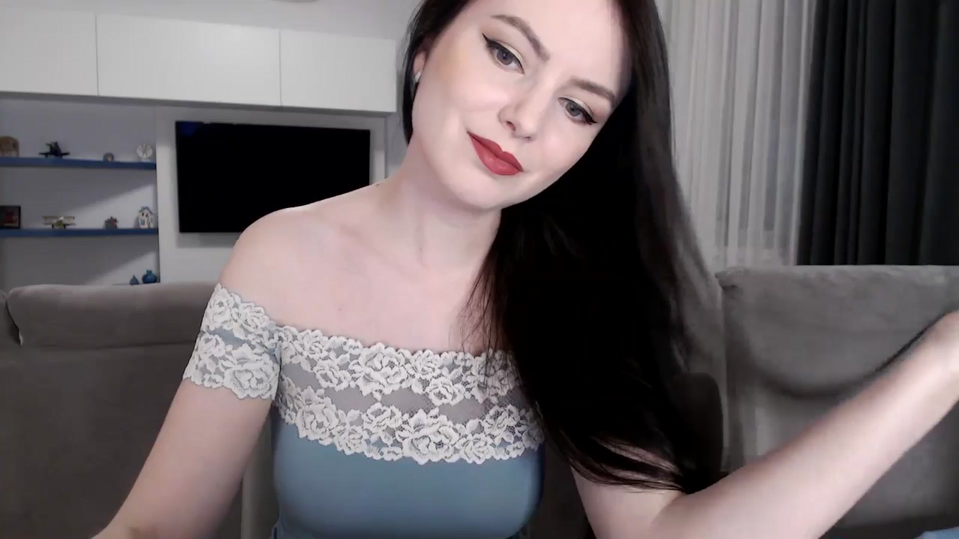 Gallery image thumbnail from Aryelle_'s myfreecams stream on, 07/25/2025, 22:27 image 2 of 20