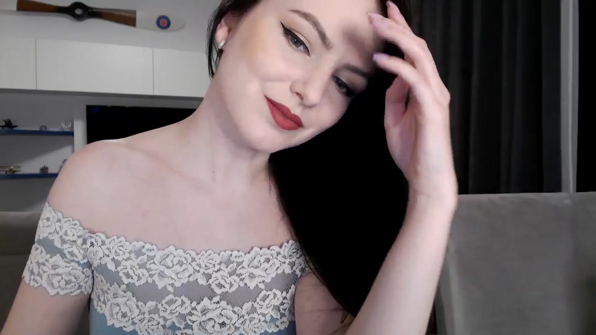 Gallery image thumbnail from Aryelle_'s myfreecams stream on, 07/25/2025, 22:27 image 7 of 20