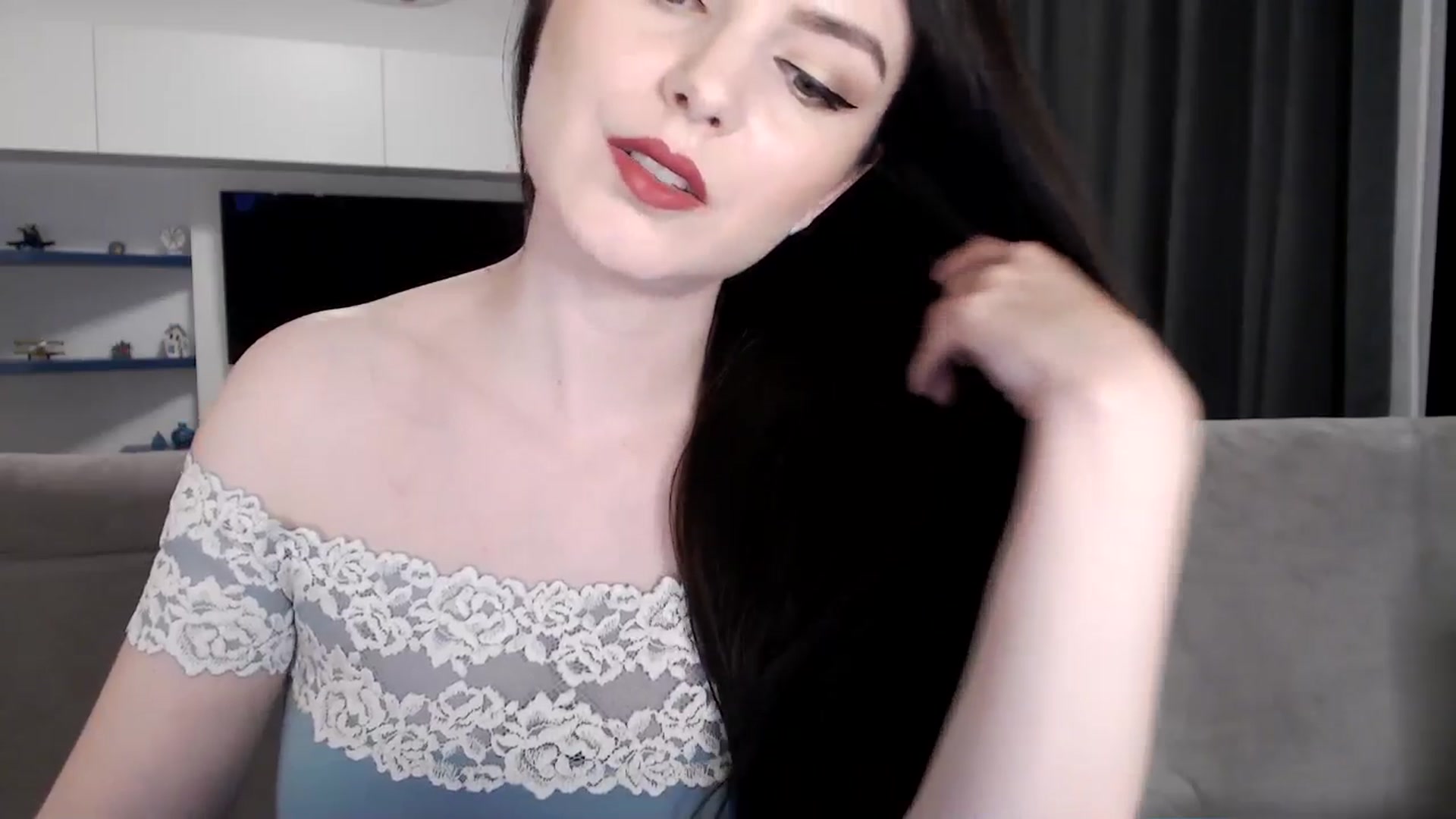 Gallery image thumbnail from Aryelle_'s myfreecams stream on, 07/25/2025, 22:27 image 9 of 20