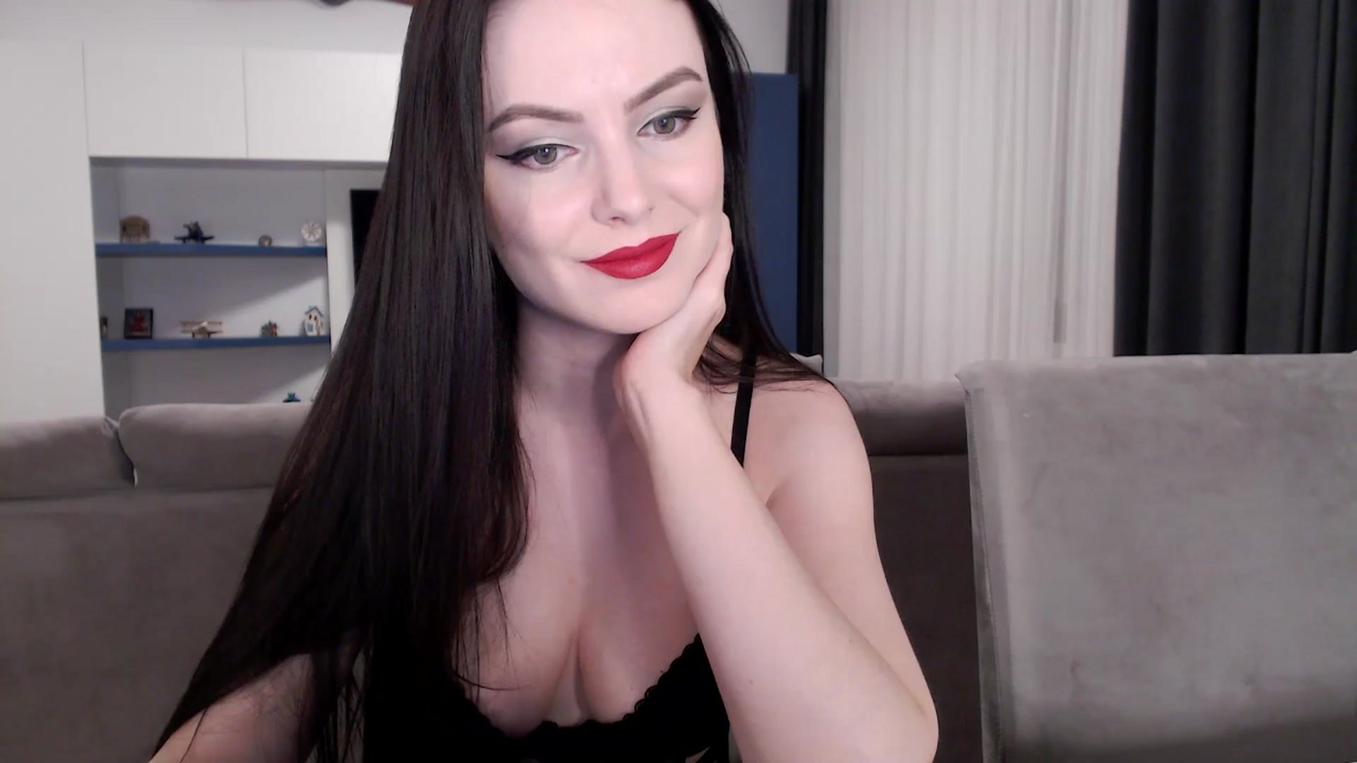 Gallery image thumbnail from Aryelle_'s myfreecams stream on, 08/08/2025, 24:00 image 5 of 20