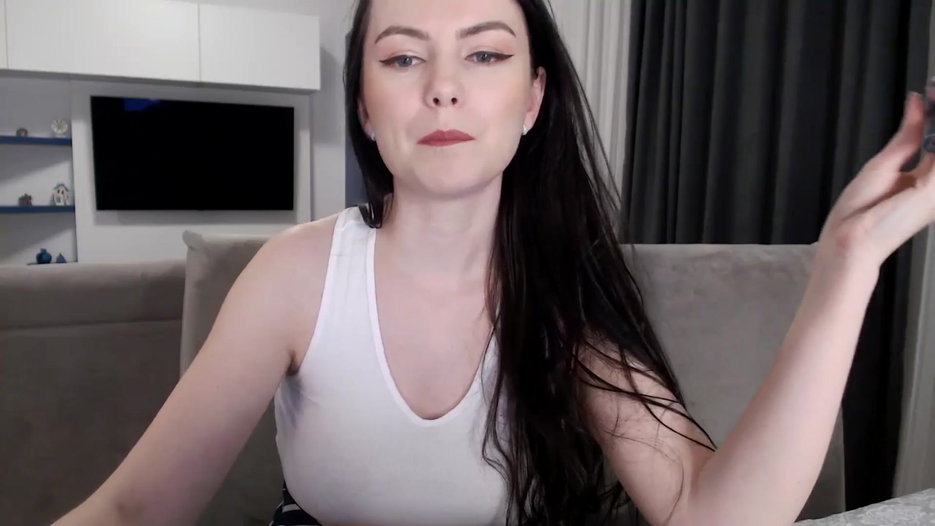 Gallery image thumbnail from Aryelle_'s myfreecams stream on, 08/09/2025, 23:41 image 2 of 20