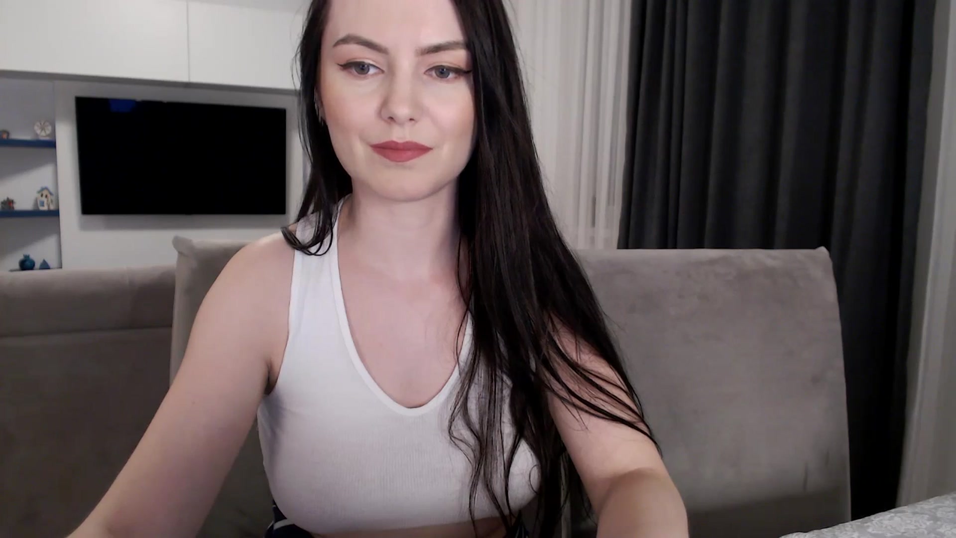 Gallery image thumbnail from Aryelle_'s myfreecams stream on, 08/09/2025, 23:41 image 9 of 20
