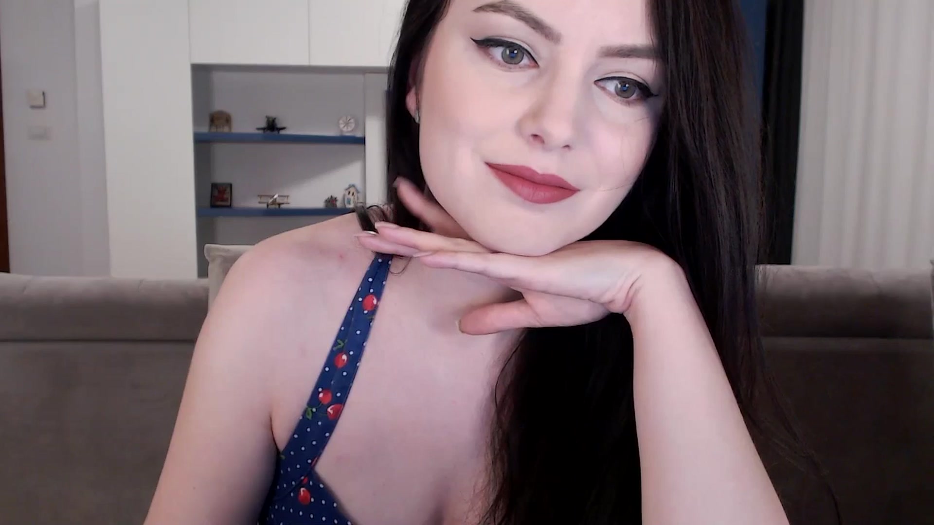 Gallery image thumbnail from Aryelle_'s myfreecams stream on, 08/17/2025, 23:14 image 14 of 20