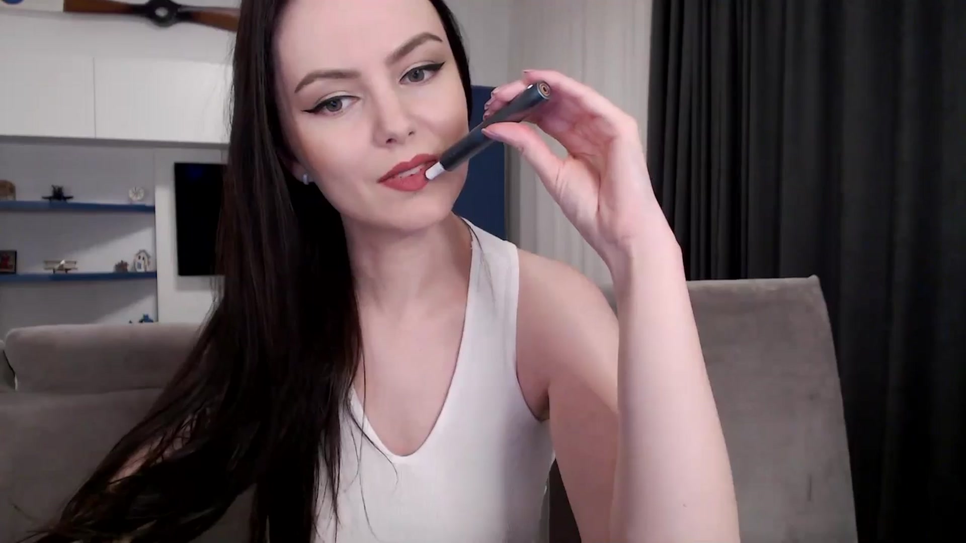 Gallery image thumbnail from Aryelle_'s myfreecams stream on, 08/29/2025, 23:30 image 18 of 20