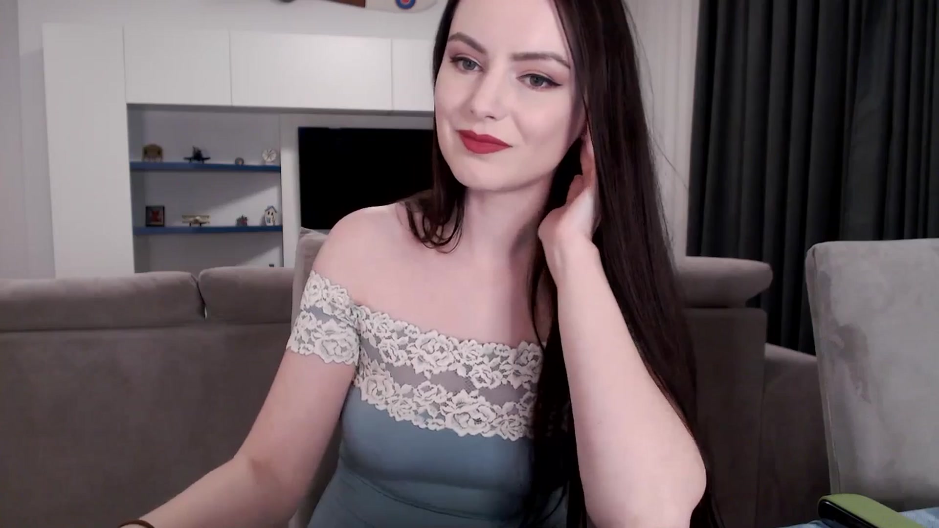 Gallery image thumbnail from Aryelle_'s myfreecams stream on, 09/21/2025, 23:21 image 5 of 20