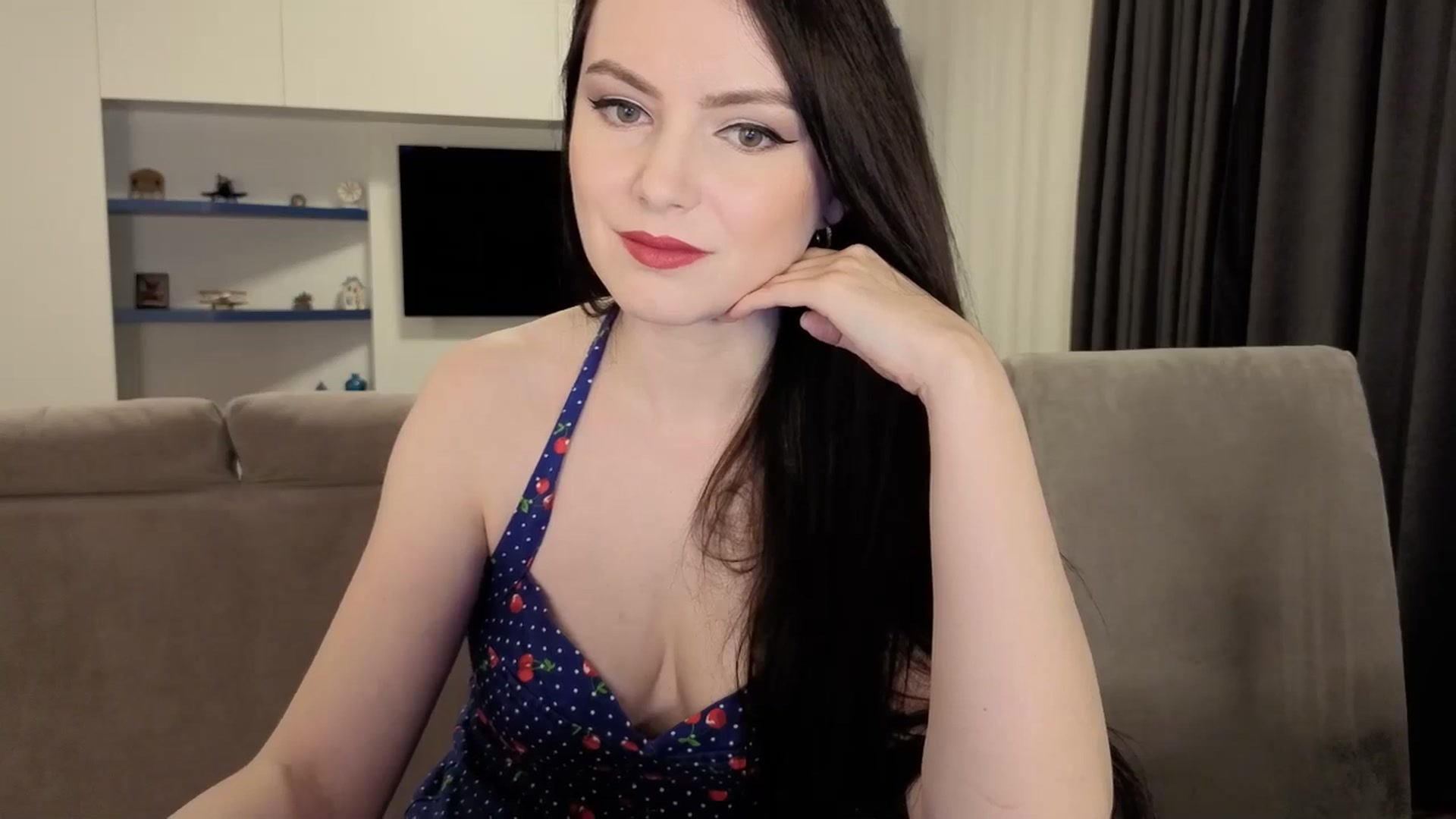 Gallery image thumbnail from Aryelle_'s myfreecams stream on, 10/01/2025, 24:01 image 14 of 20