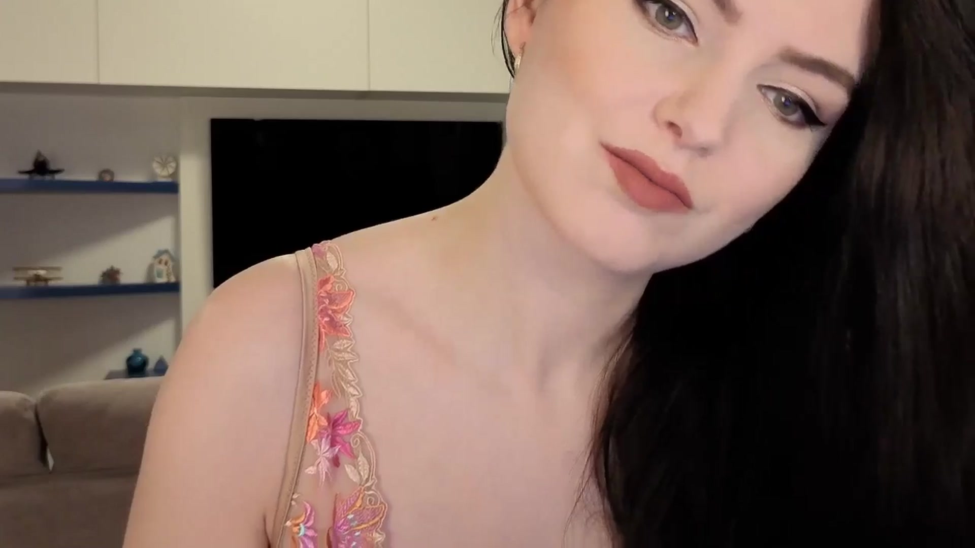 Gallery image thumbnail from Aryelle_'s myfreecams stream on, 10/12/2025, 23:26 image 3 of 20
