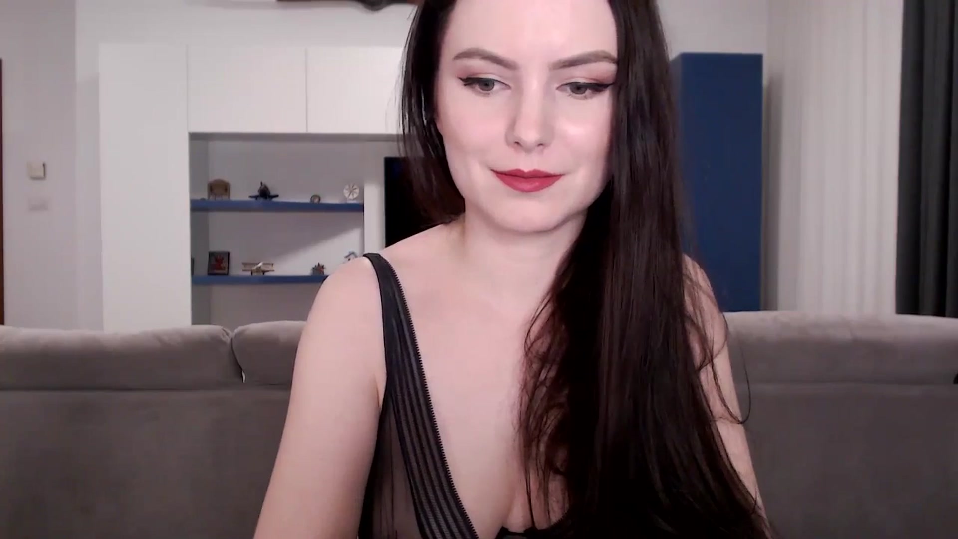 Gallery image thumbnail from Aryelle_'s myfreecams stream on, 11/17/2025, 24:42 image 18 of 20